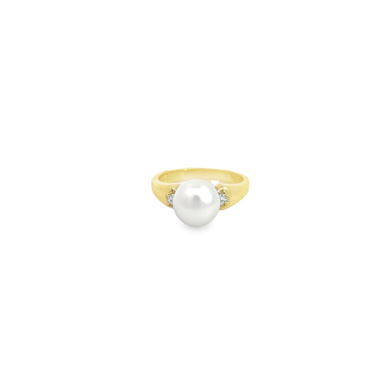 35790-11 14kt Ygold 8.9mm White South Sea Pearl with .14ct of diamond RING