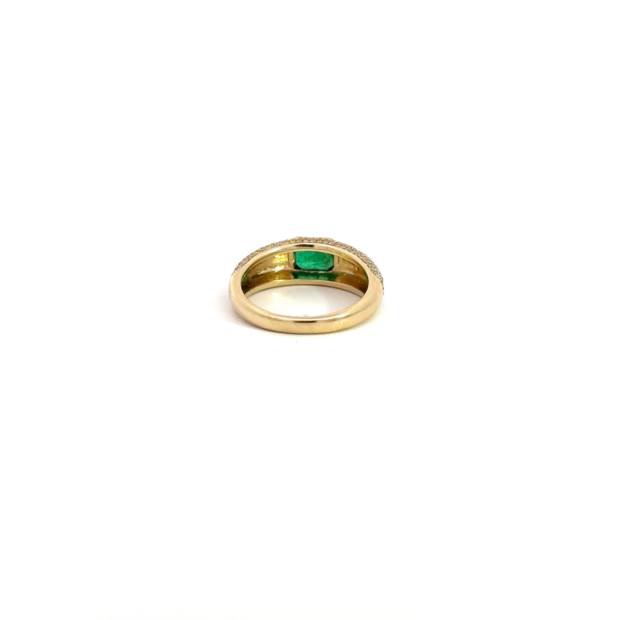 WD915 14kt gold, Diamond and Green Emerald