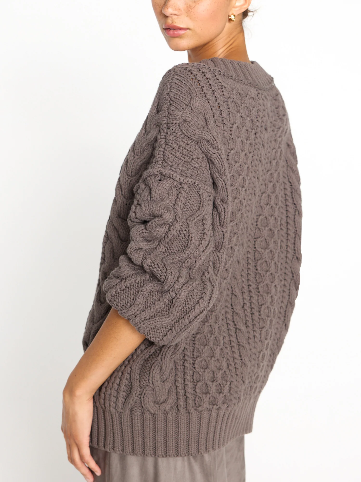 MOK3945f BROCHU WALKER Talia Handknit Cable