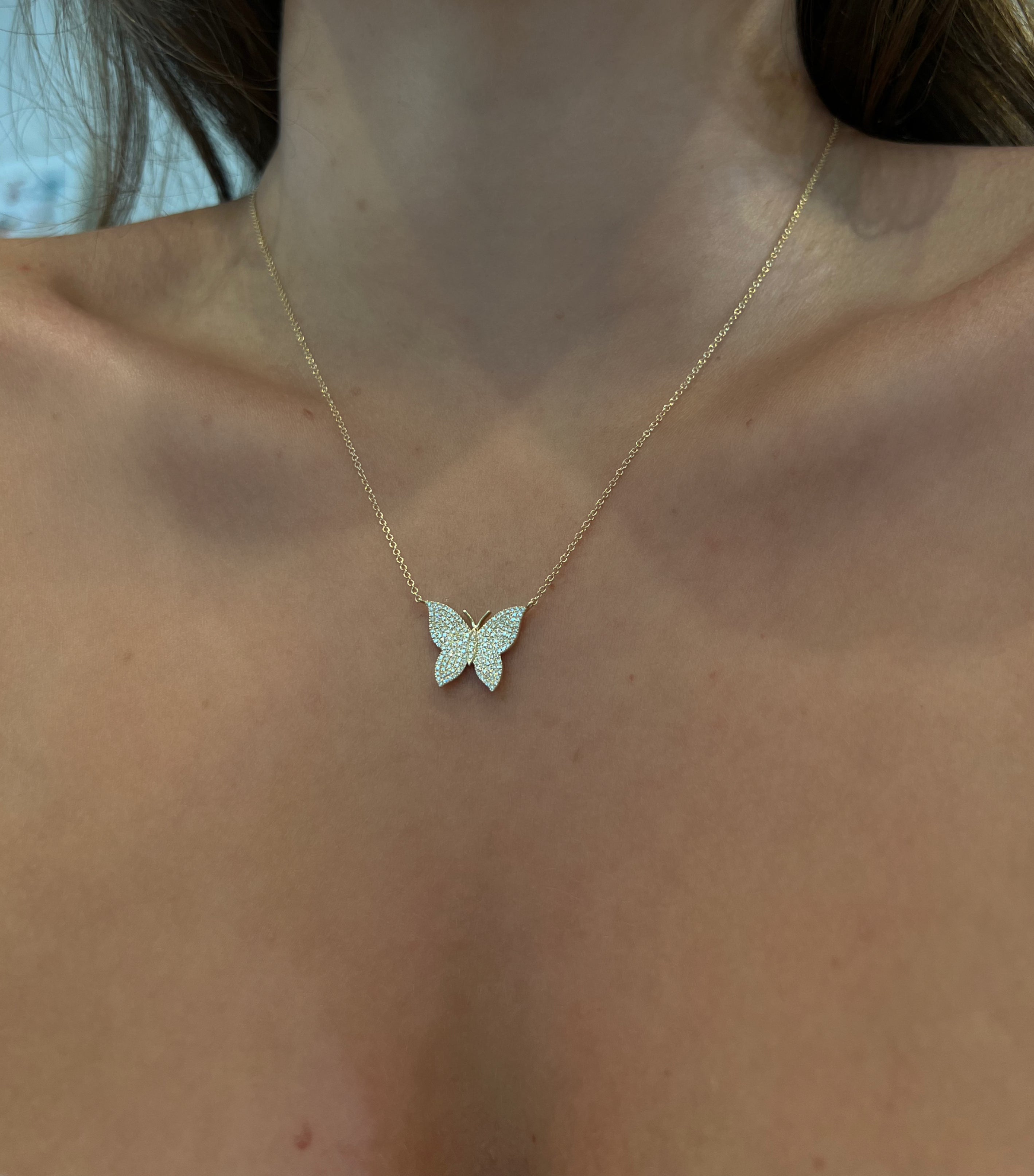 WD1965 14kt Yellow Gold Pavé Butterfly Necklace