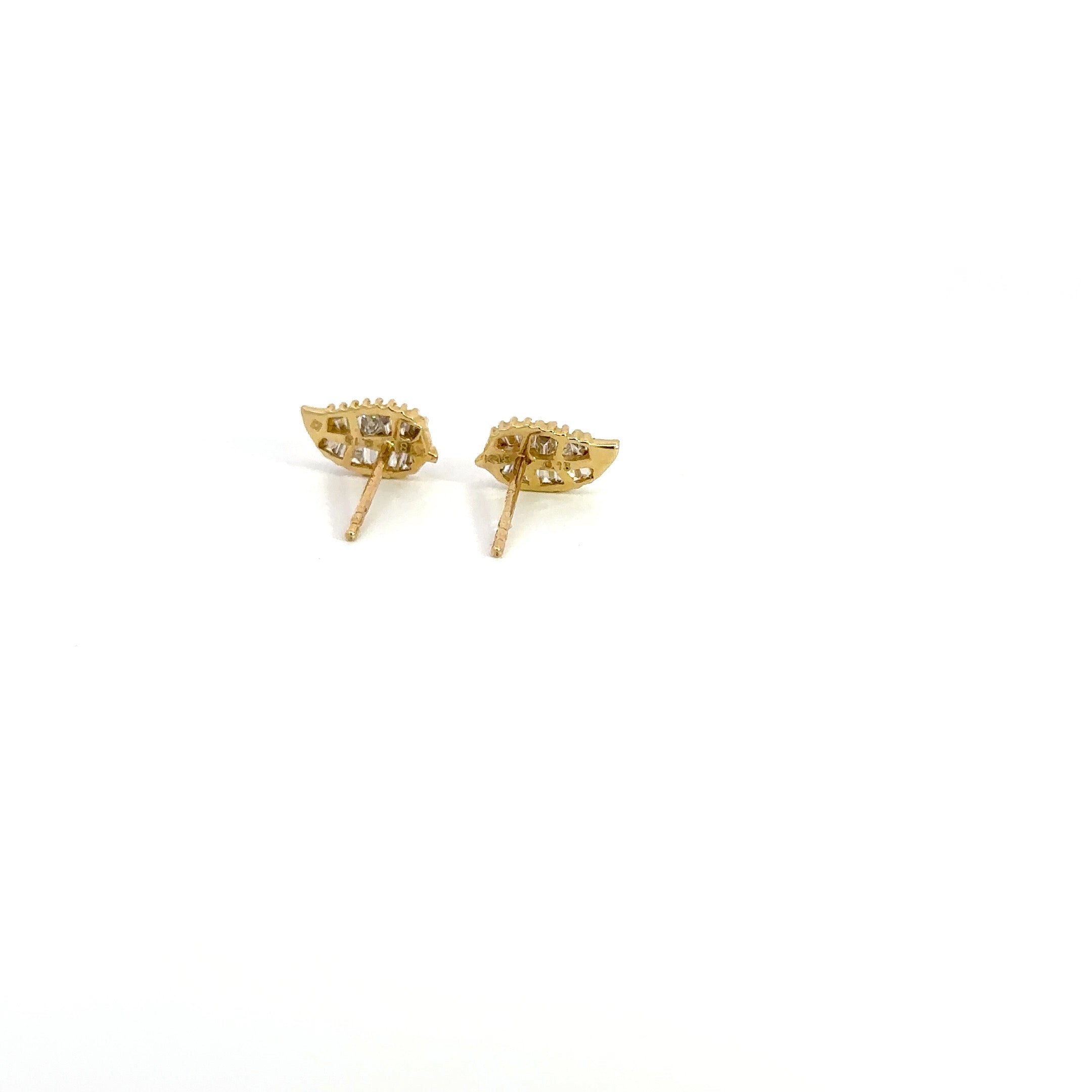 WD1085 14kt Baquette leaf shapped stud earrings