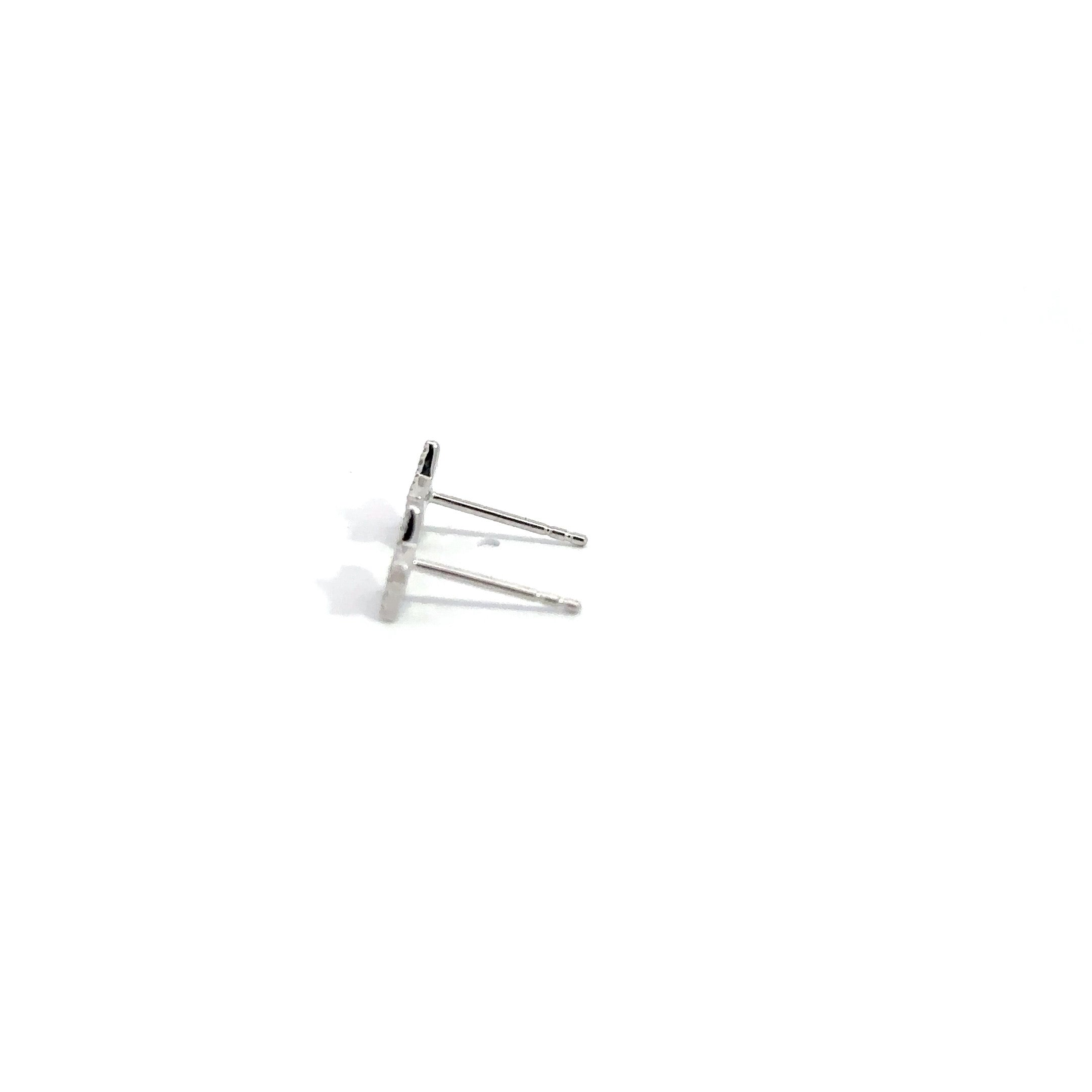 WD757 14kt pave Diamond Star studs
