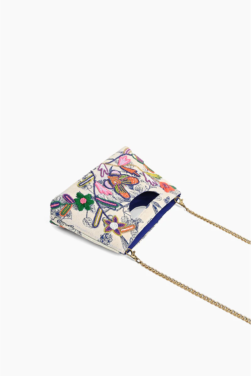 AB23-780 Happy Garden Crossbody