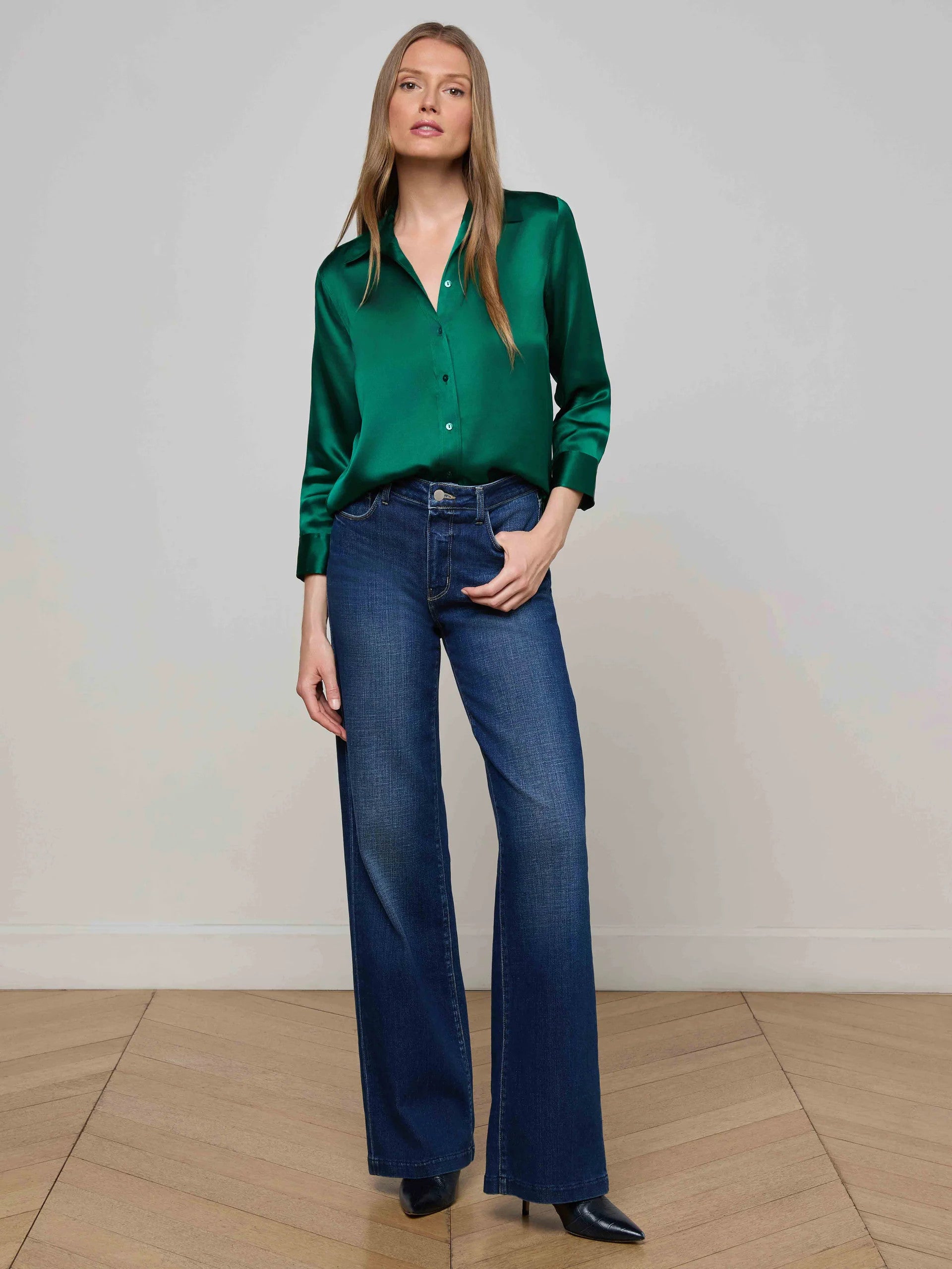 40126CLWbg L'AGENCE Dani SIlk Blouse