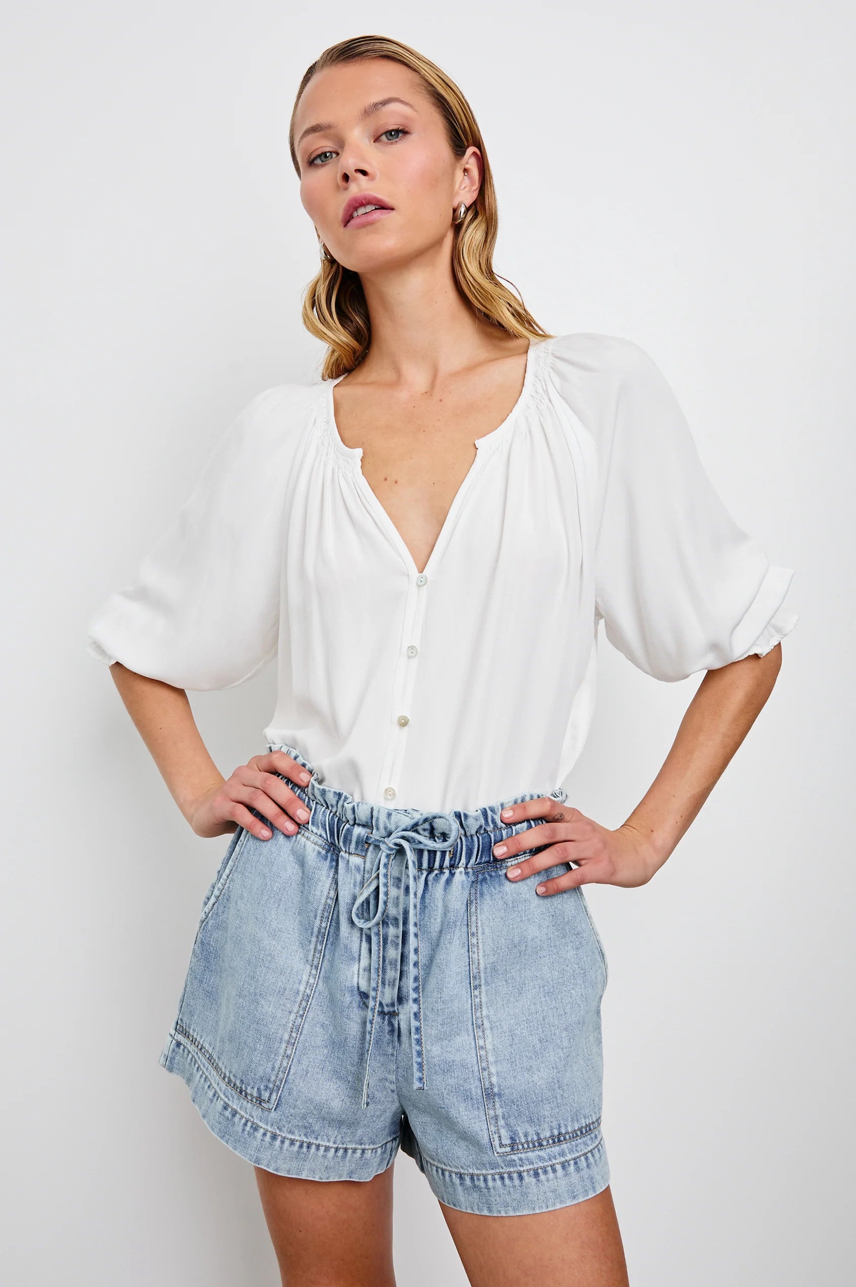 700-684-4199p Rails Mariah Top