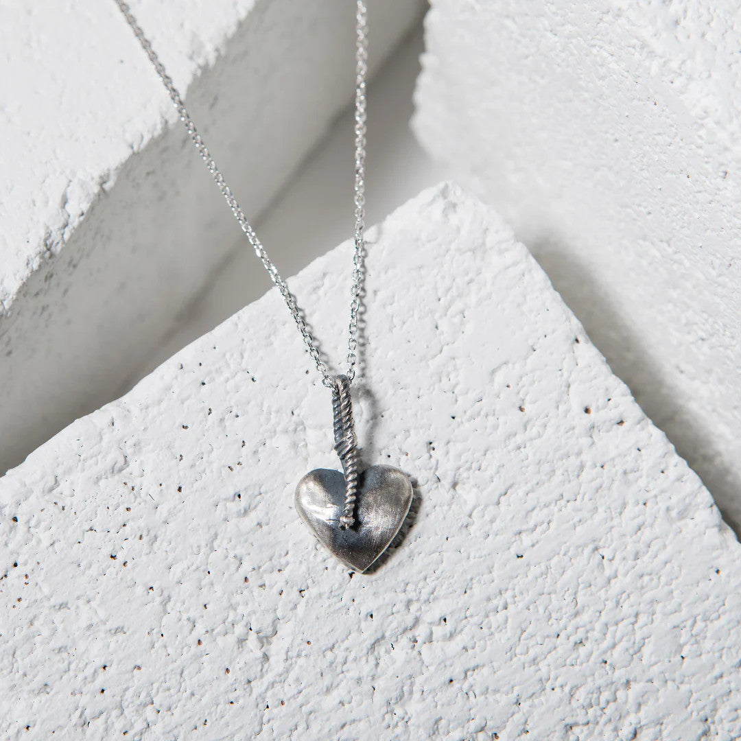 LG102 LOVE Grenades Sterling Silver Base with 14kt plating Cherry heart Bomb W/18inch linked chain