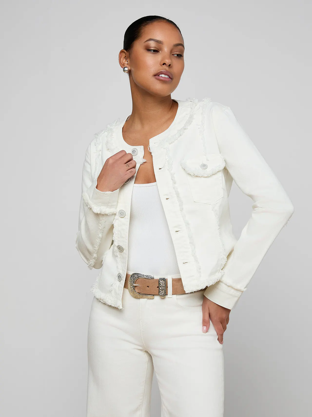 10058kBojLe L'AGENCE The Yarin collarless Fray jacket