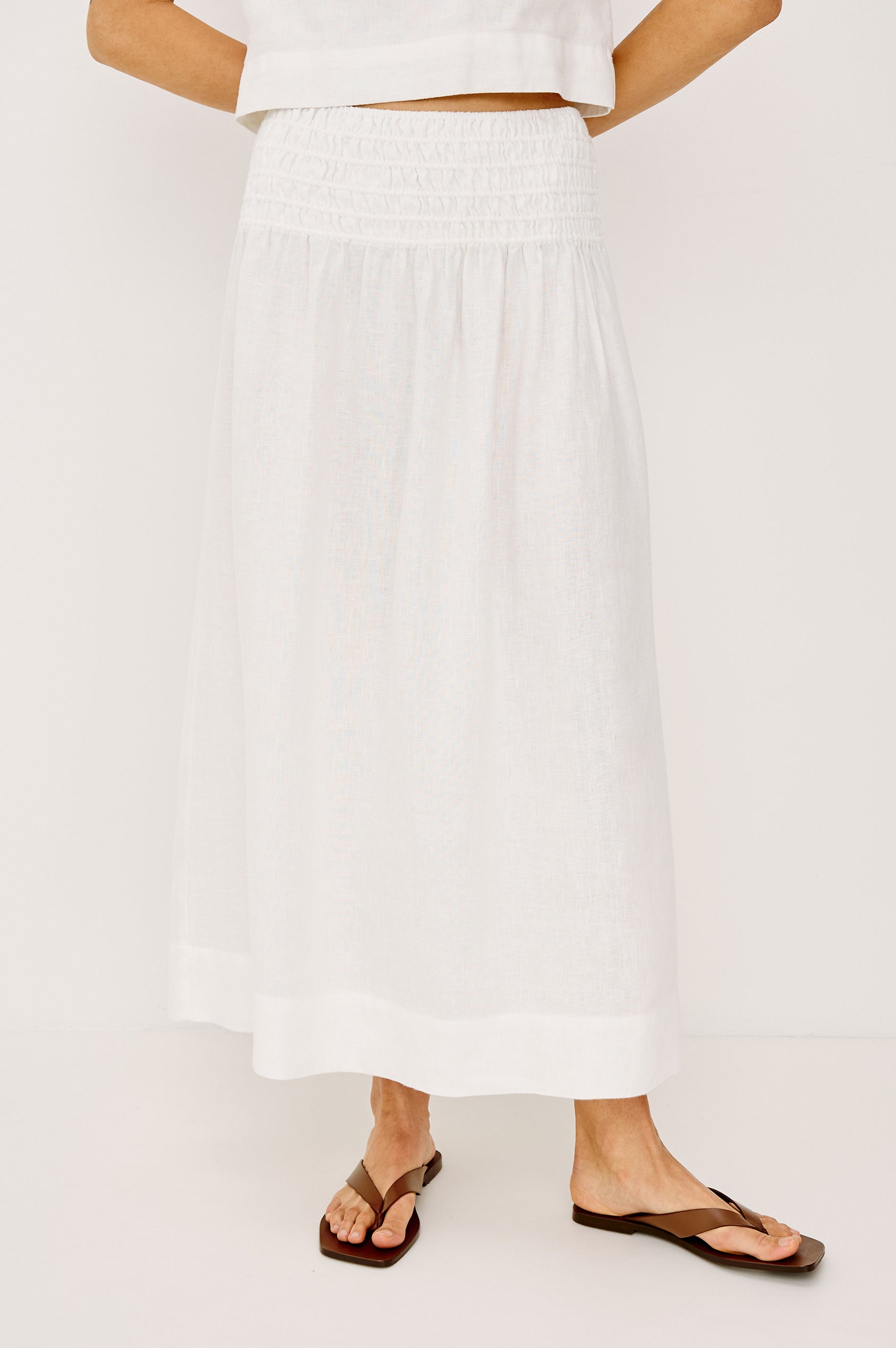 229-240c-8692 Rails The Alessa Skirt