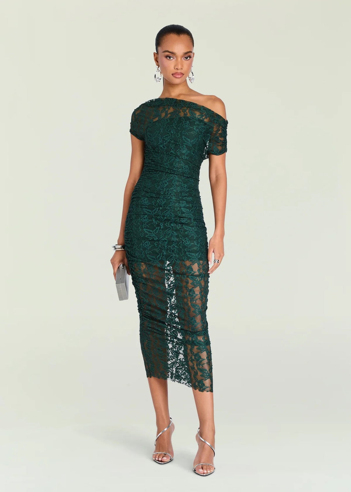 S-FW26-6201-17 Seroya The Noel Lace Dress