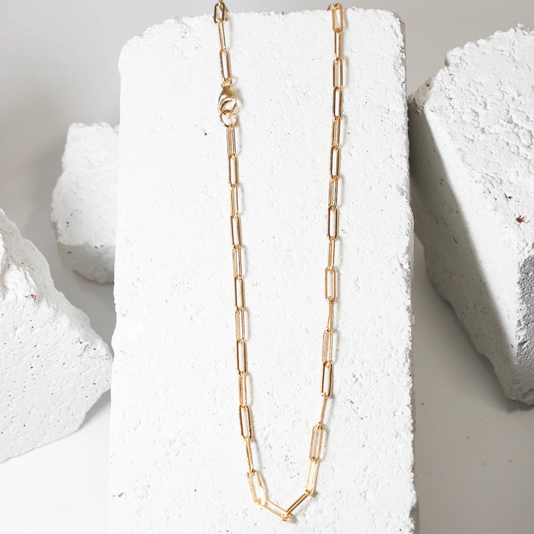 LG117 LOVE Grenades 14kt goldfill Med weight Paper weight Link chain necklace