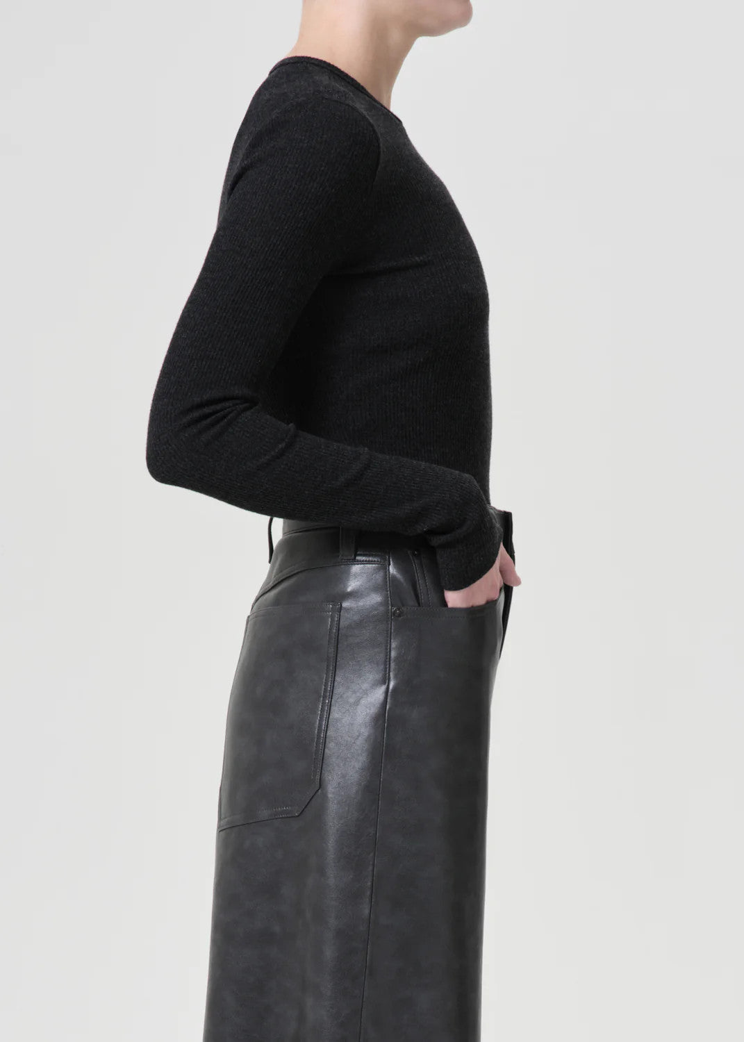 A7230-1352k AGOLDE Delphi Slim Tee