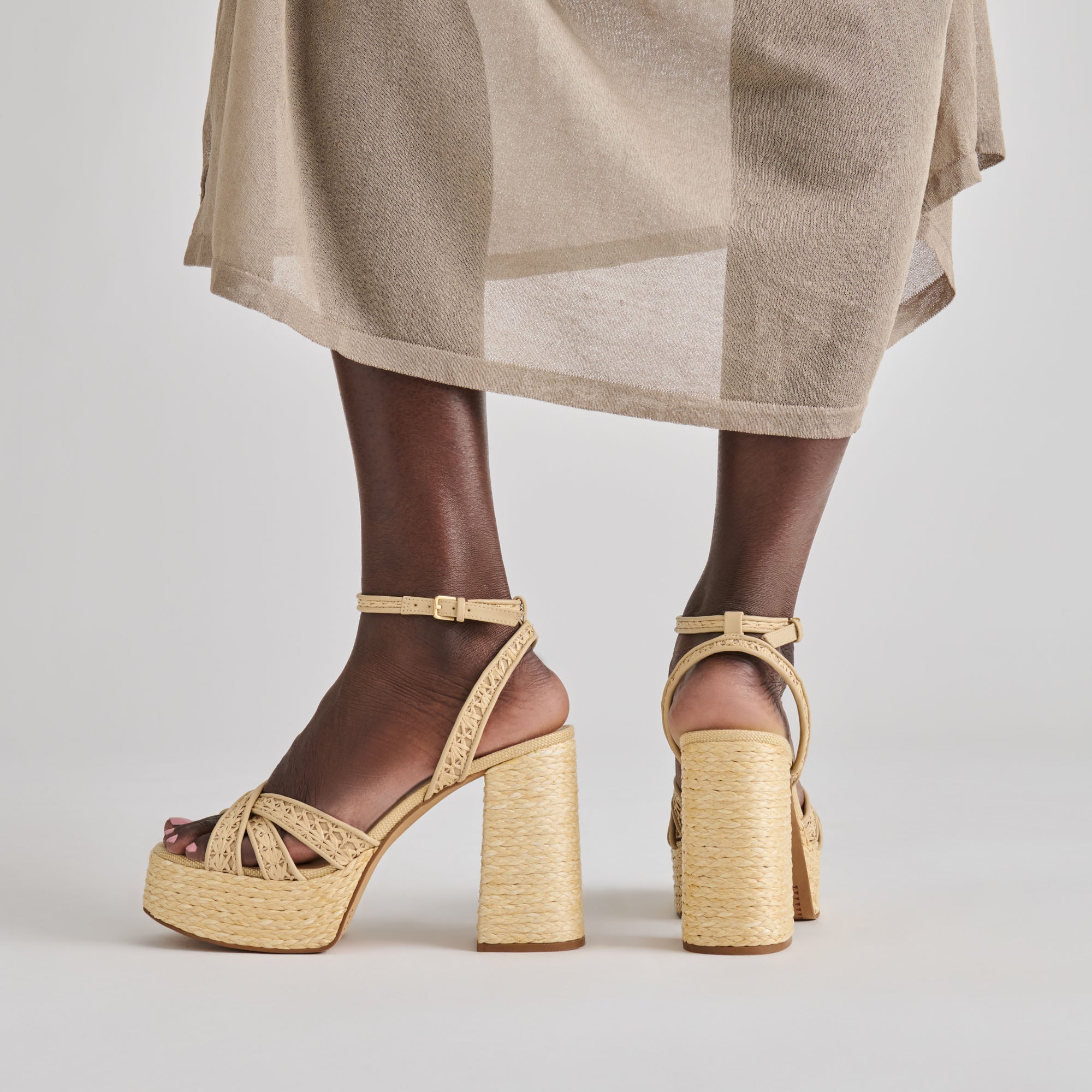 VDanila dolce vita Cross Hatch Raffia Block heel