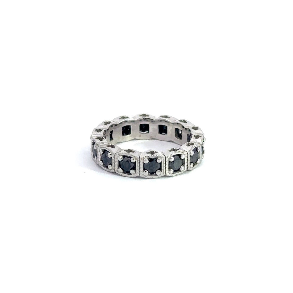WD386 Cushion Bezel Eternity
