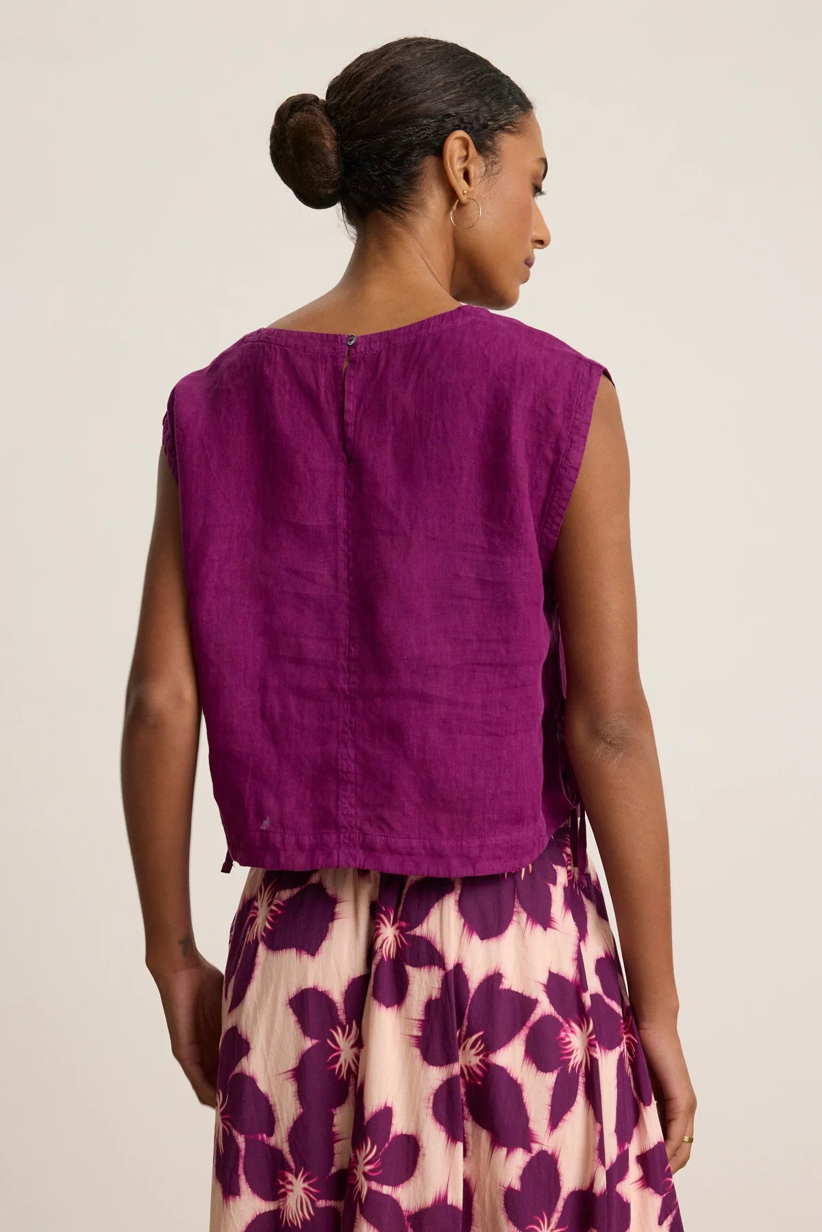 TAVIA07g Velvet Tavia Linen Top