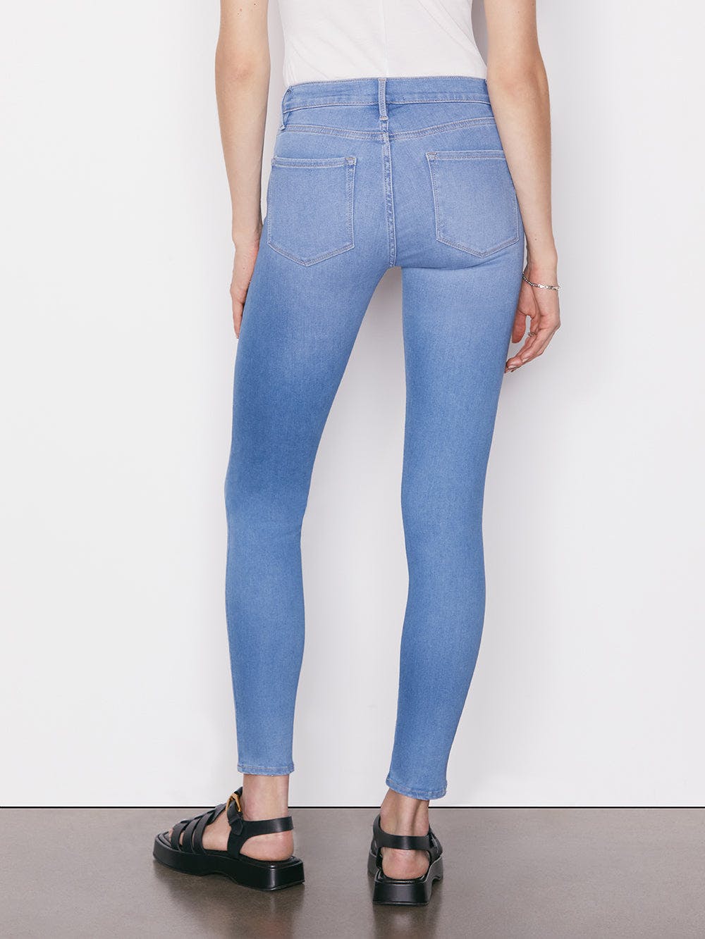 LSj416L FRAME Le Skinny De Jeanne