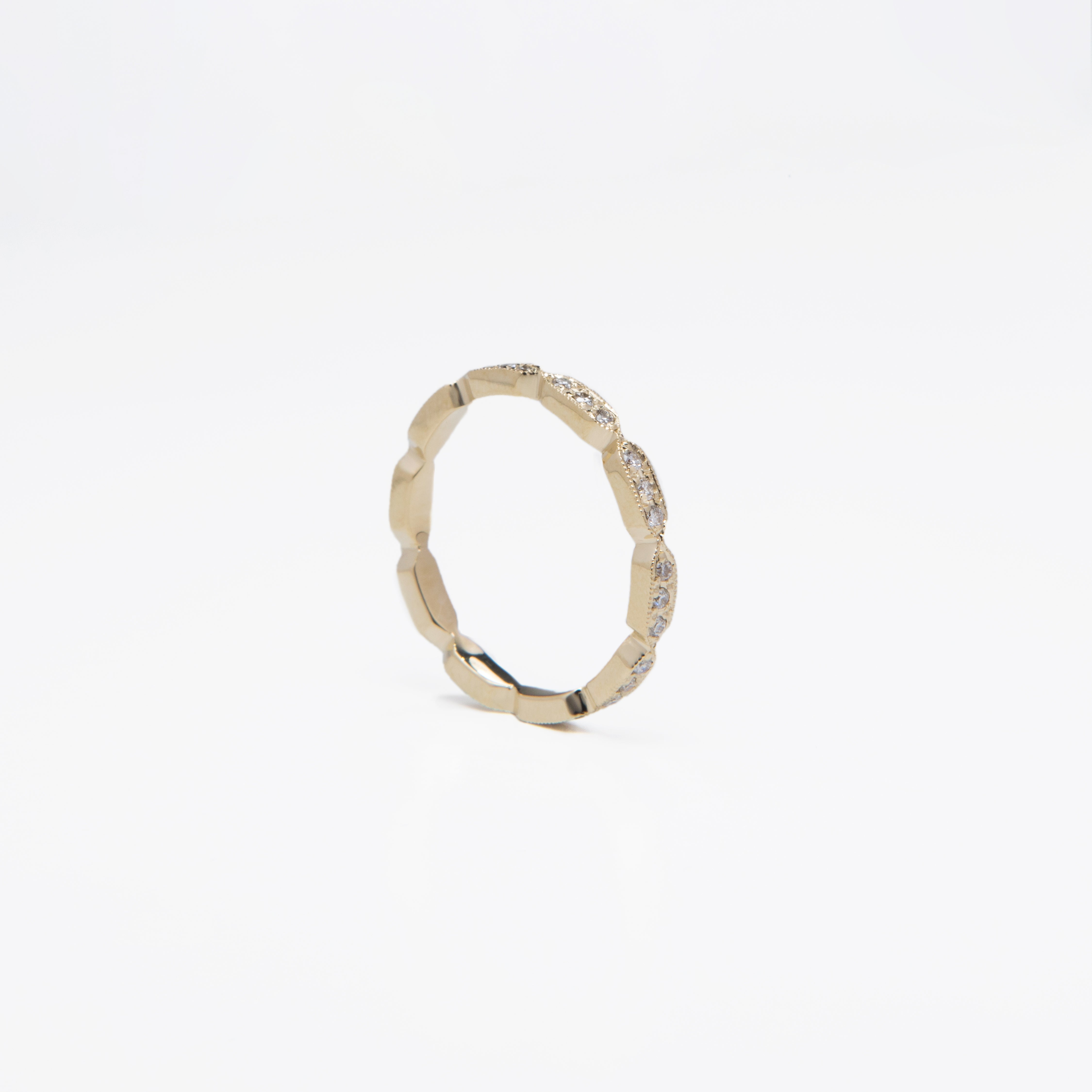 AD183 - The Elongated Hexagon Eternity band