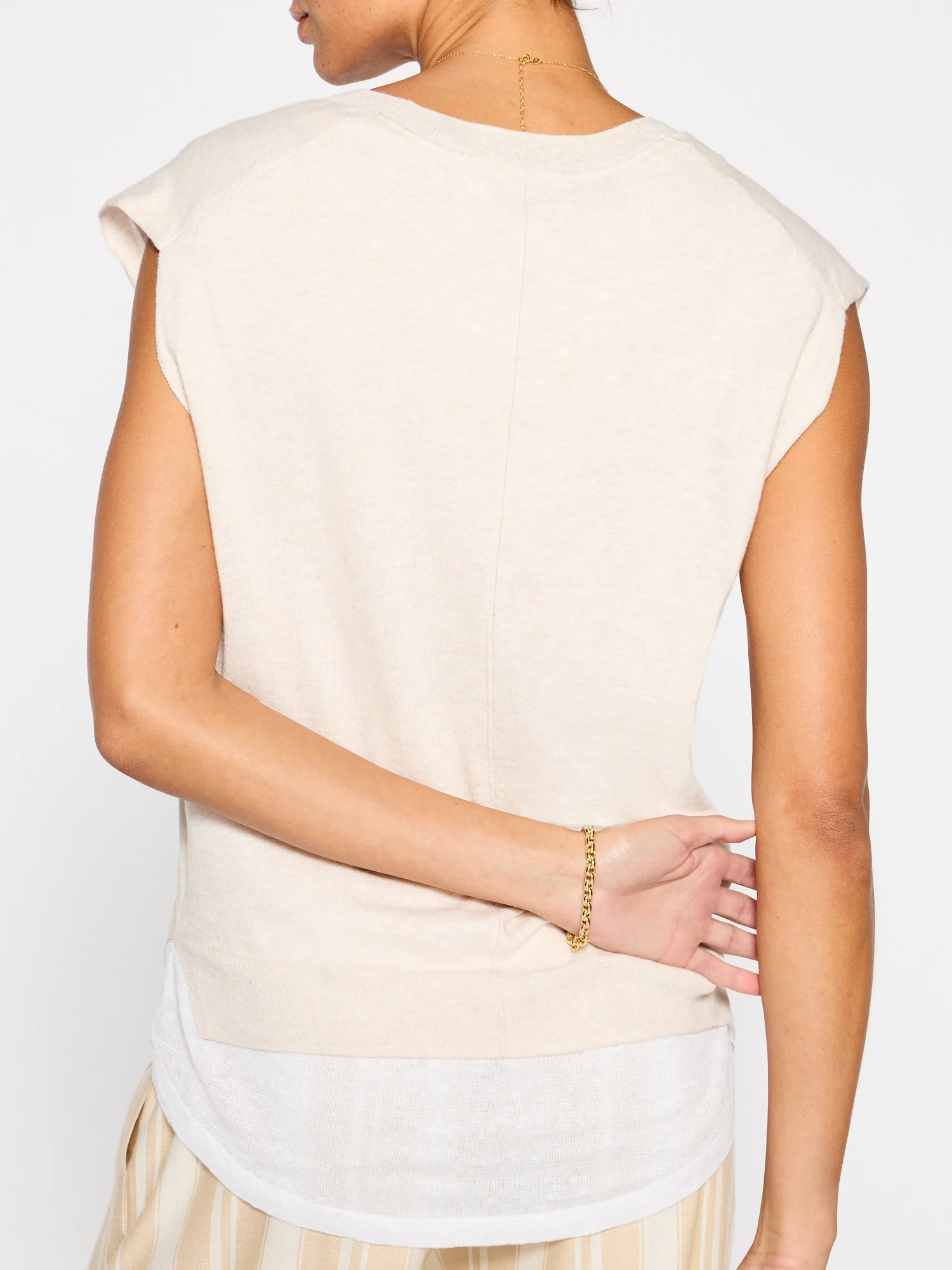 FLX4026cc Brochu Walker Leia Layered Looker