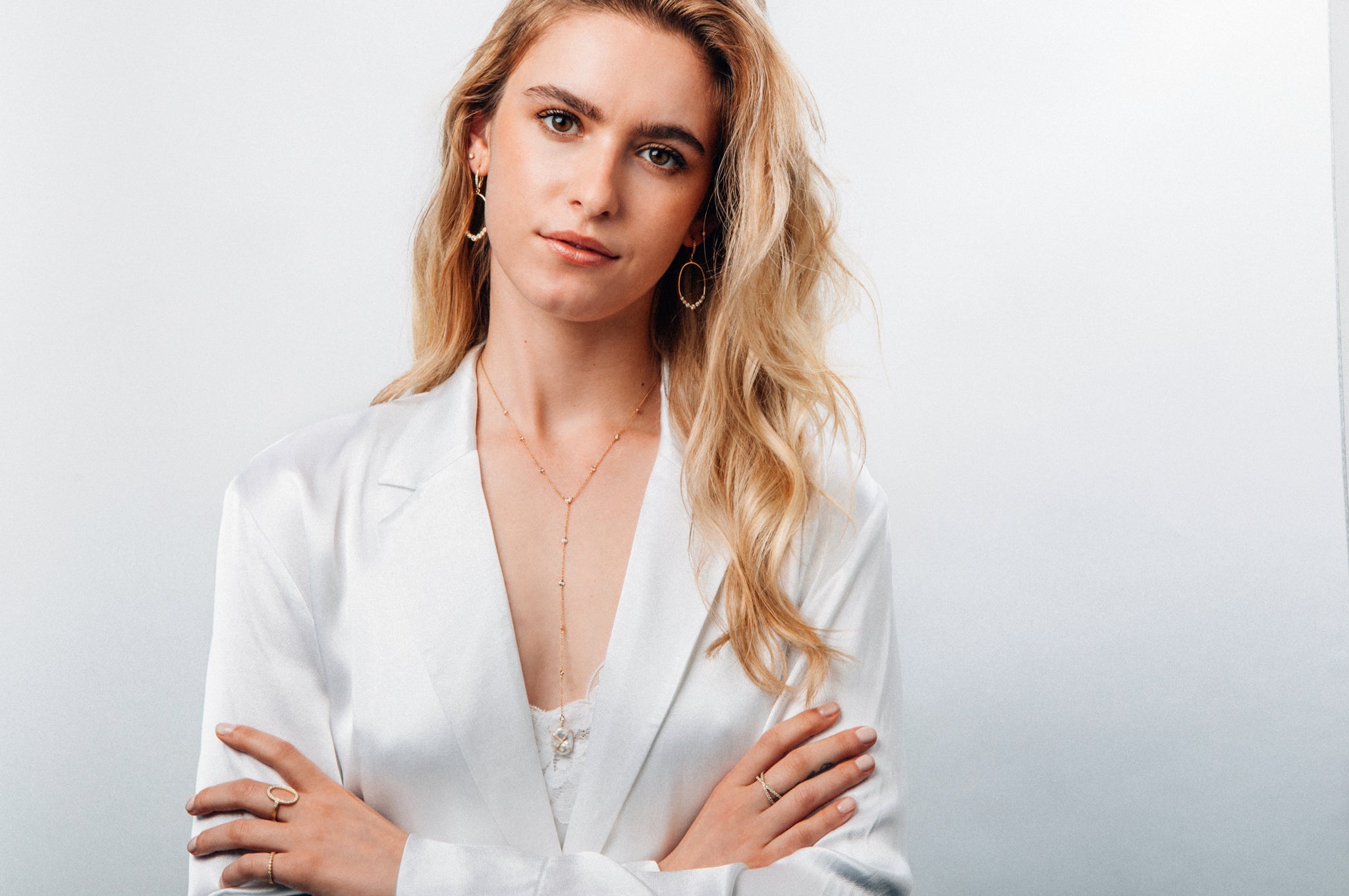 WD481, 14kt gold, .49ct diamond and pearl lariat necklace