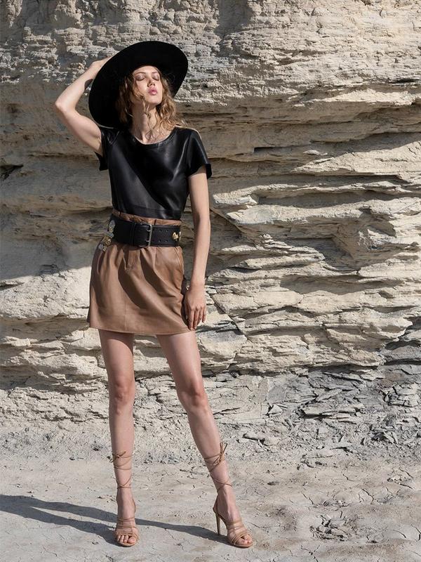 2211R25500 AS by DF Faye Cropped Leather Skirt