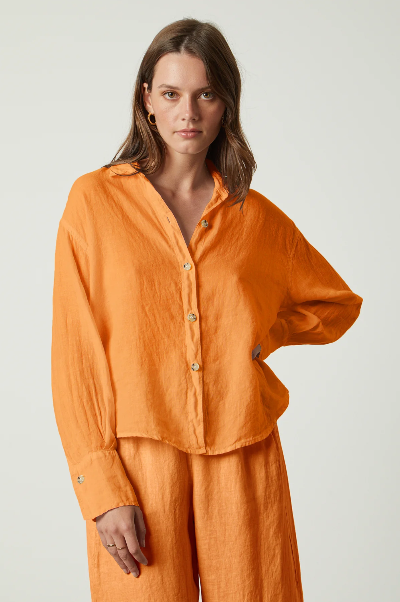 Eden06h Velvet Linen Button-Up Shirt