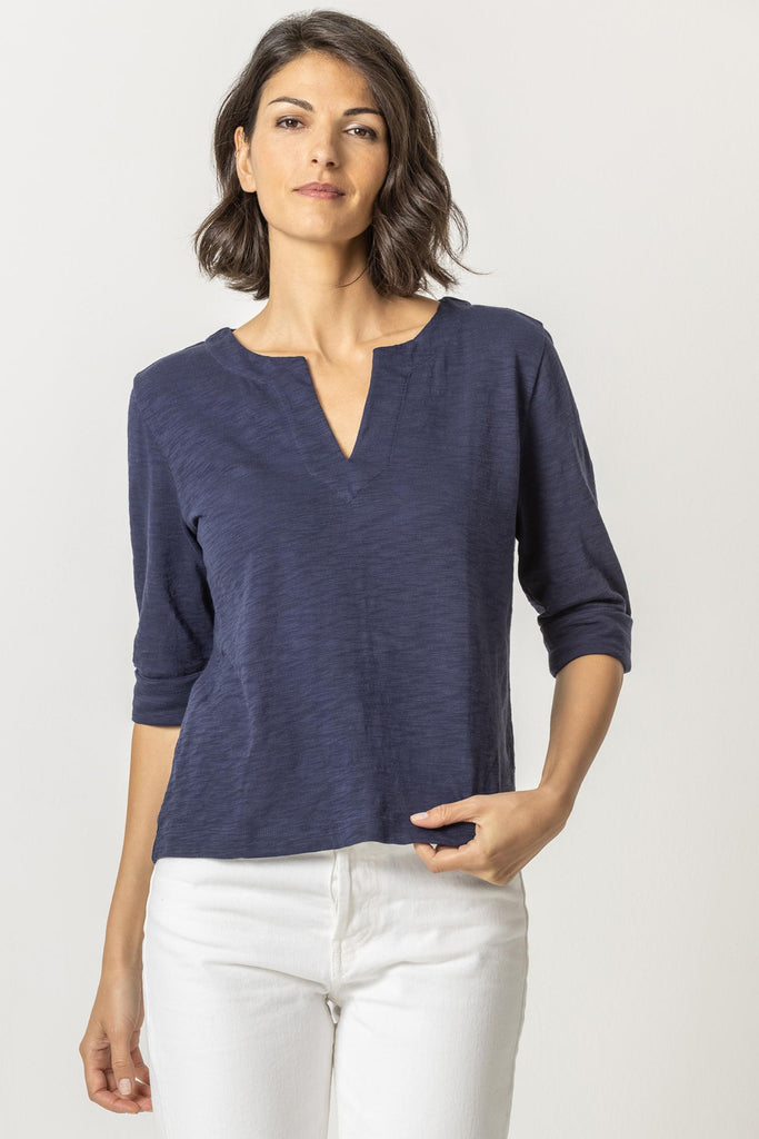 PA1479Ny Lilla P Split Neck Easy Top