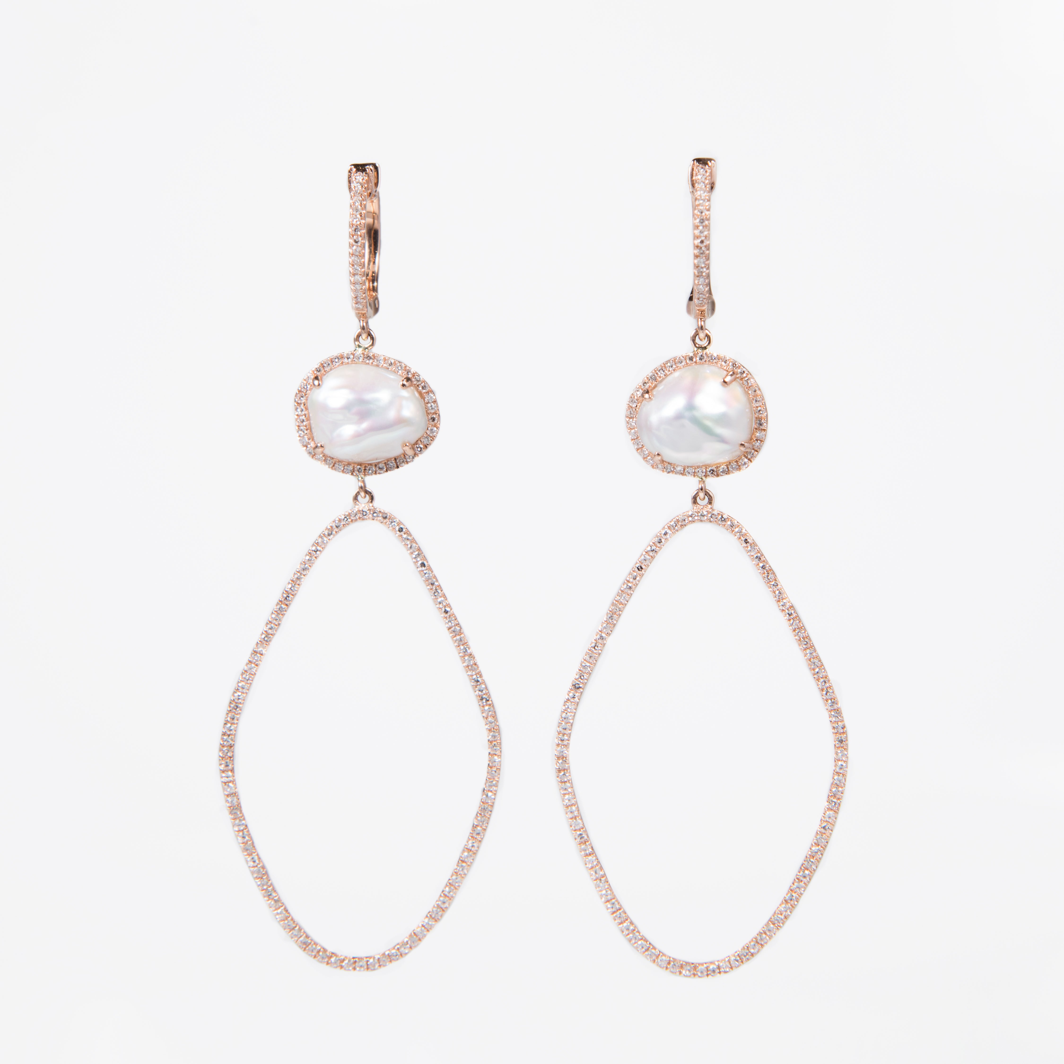 WD415 - 14kt Diamond and Baroque Pearl Earrings
