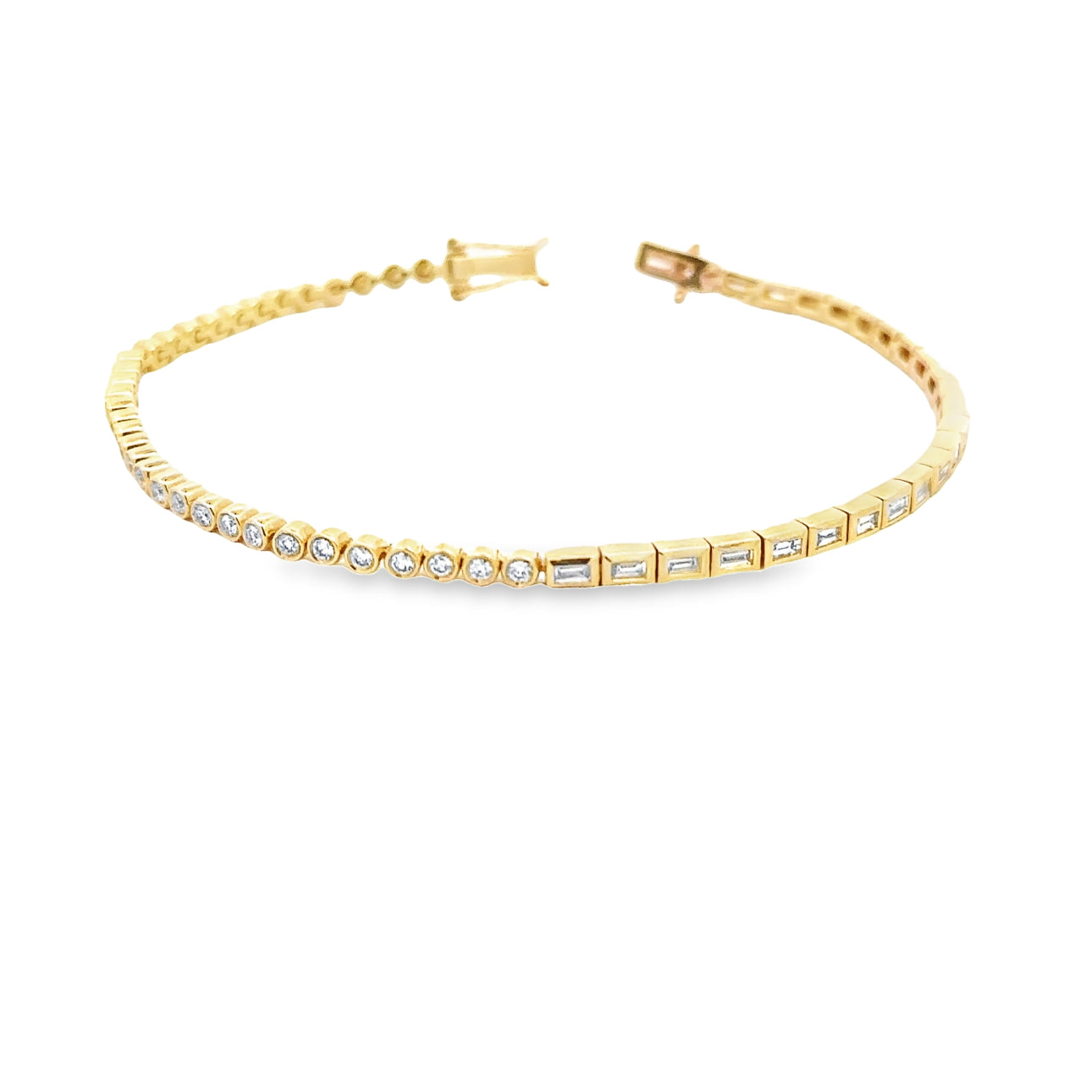 WD1281 14kt Gold Emerald and Round Cut Diamond Bracelet