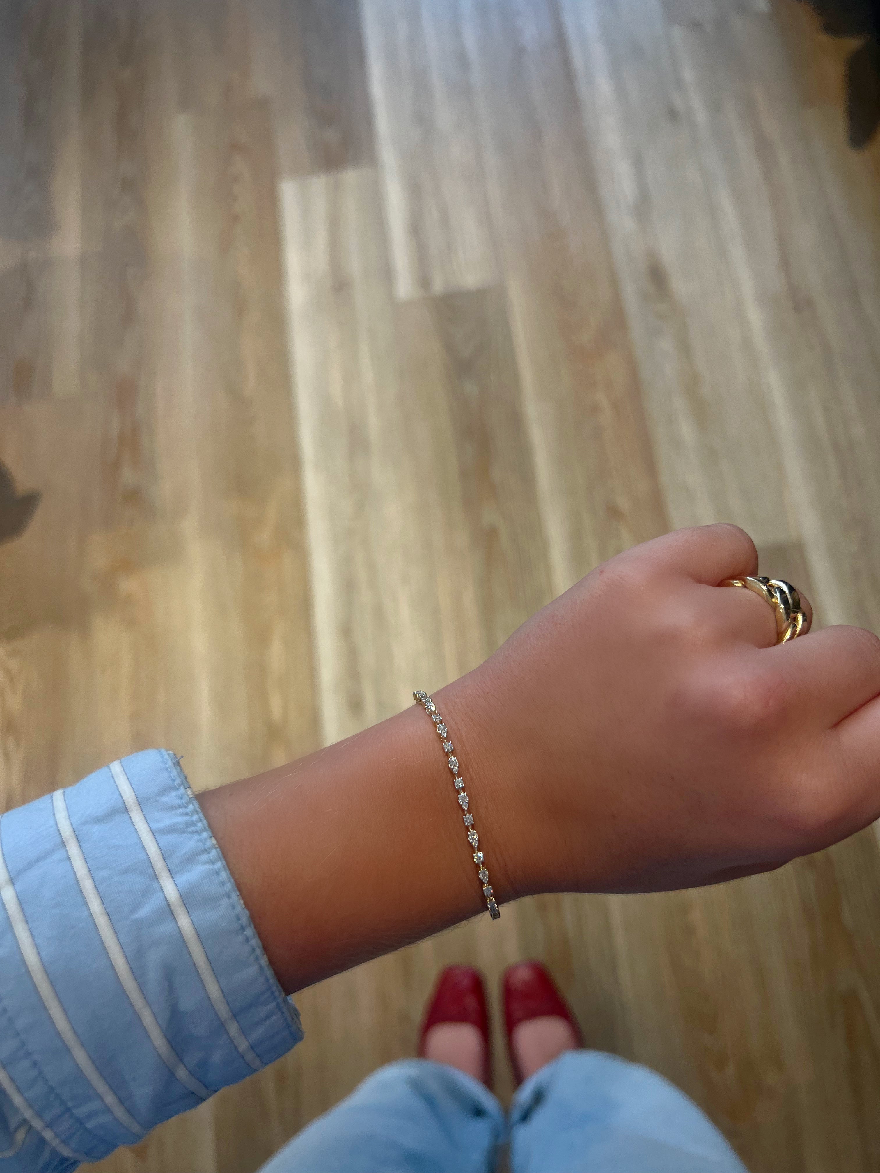 WD1837 14kt Yellow Gold Diamond Bracelet
