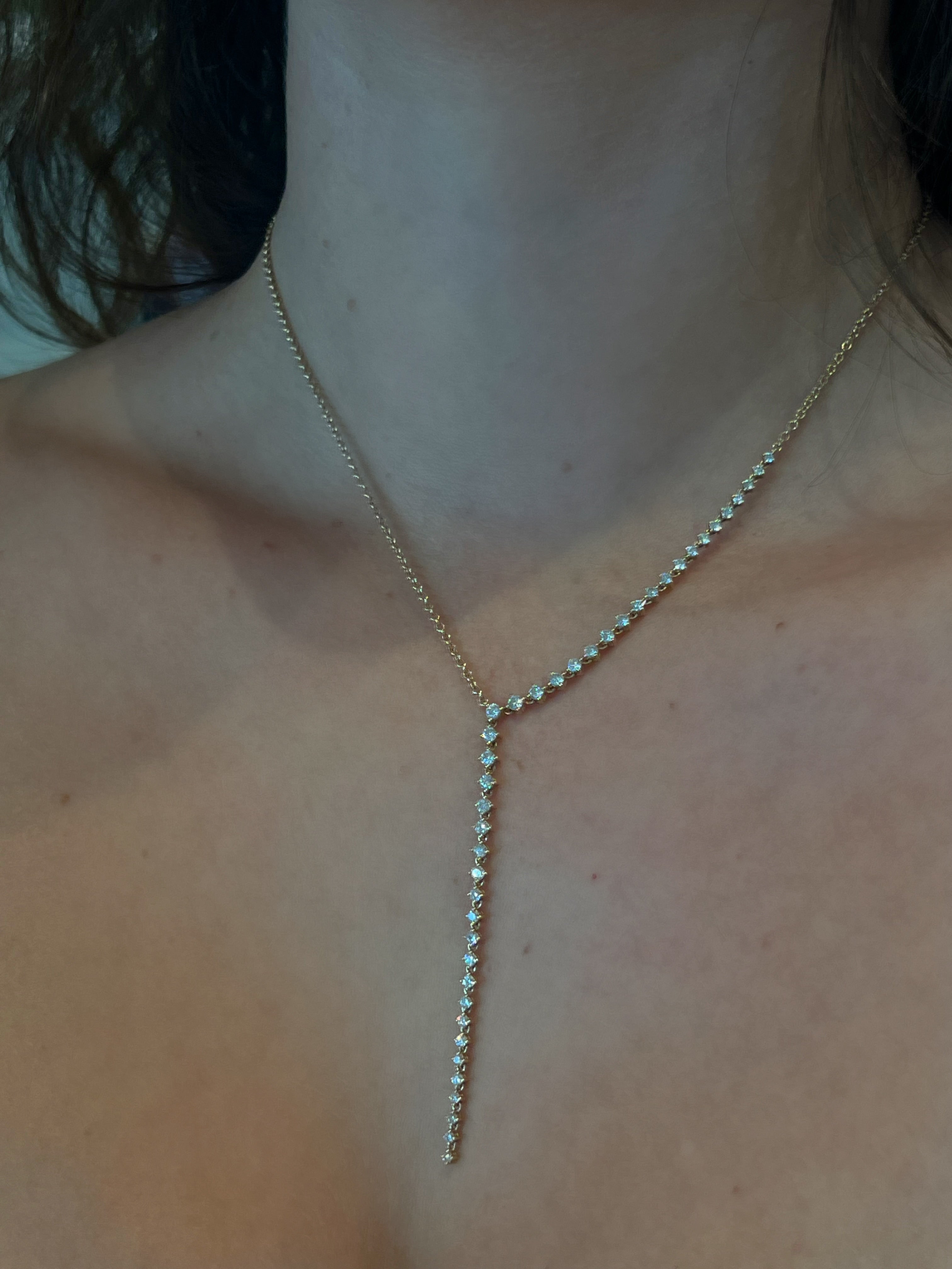 WD1785 14kt Gold Diamond Lariat Necklace