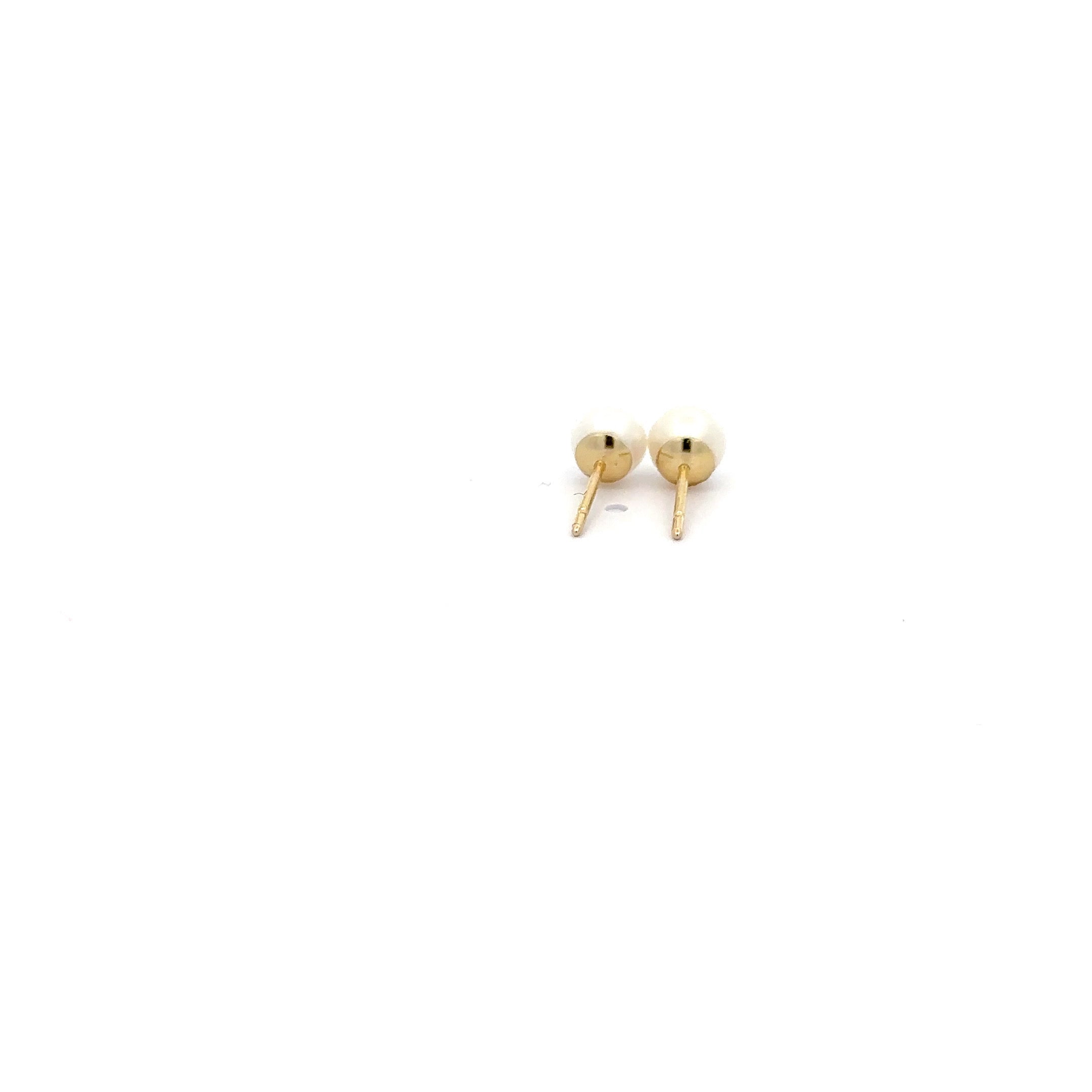WD1170 14kt Gold 5mm Cultured Pearl Studs