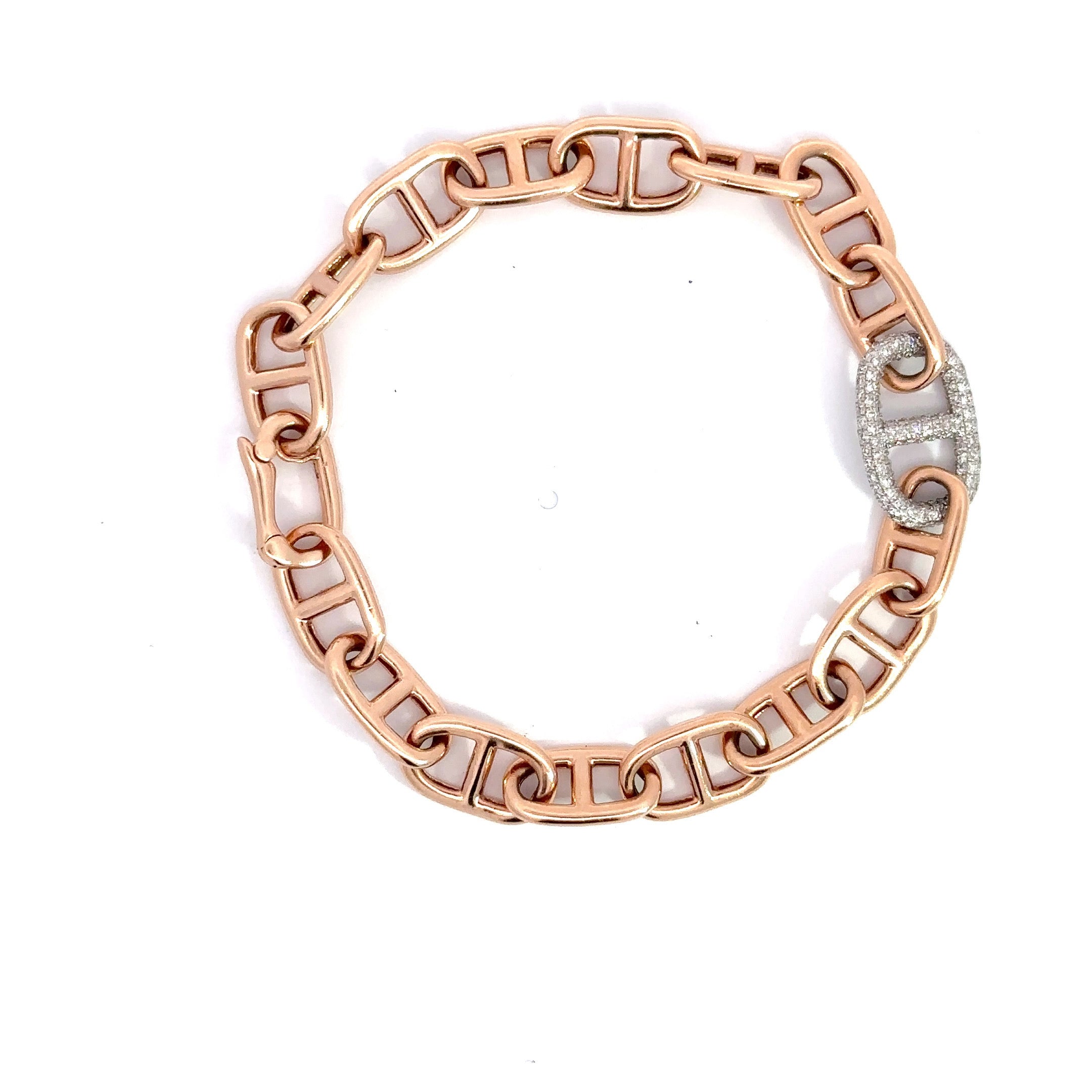 WD750 14kt gold large link with .70ct pave set diamond link in middle bracelet