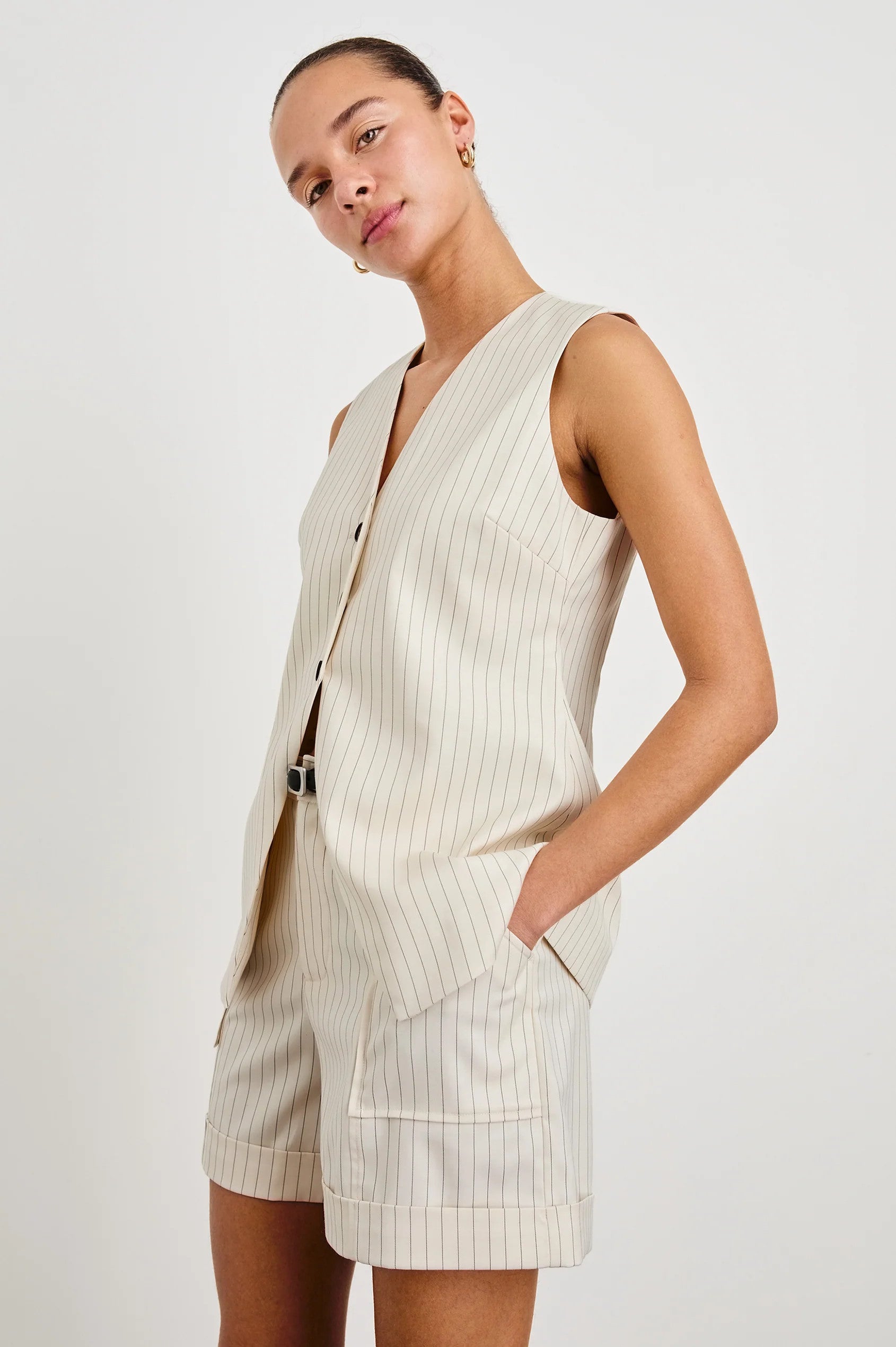 570-662C-7870bp Rails Mylah Vest