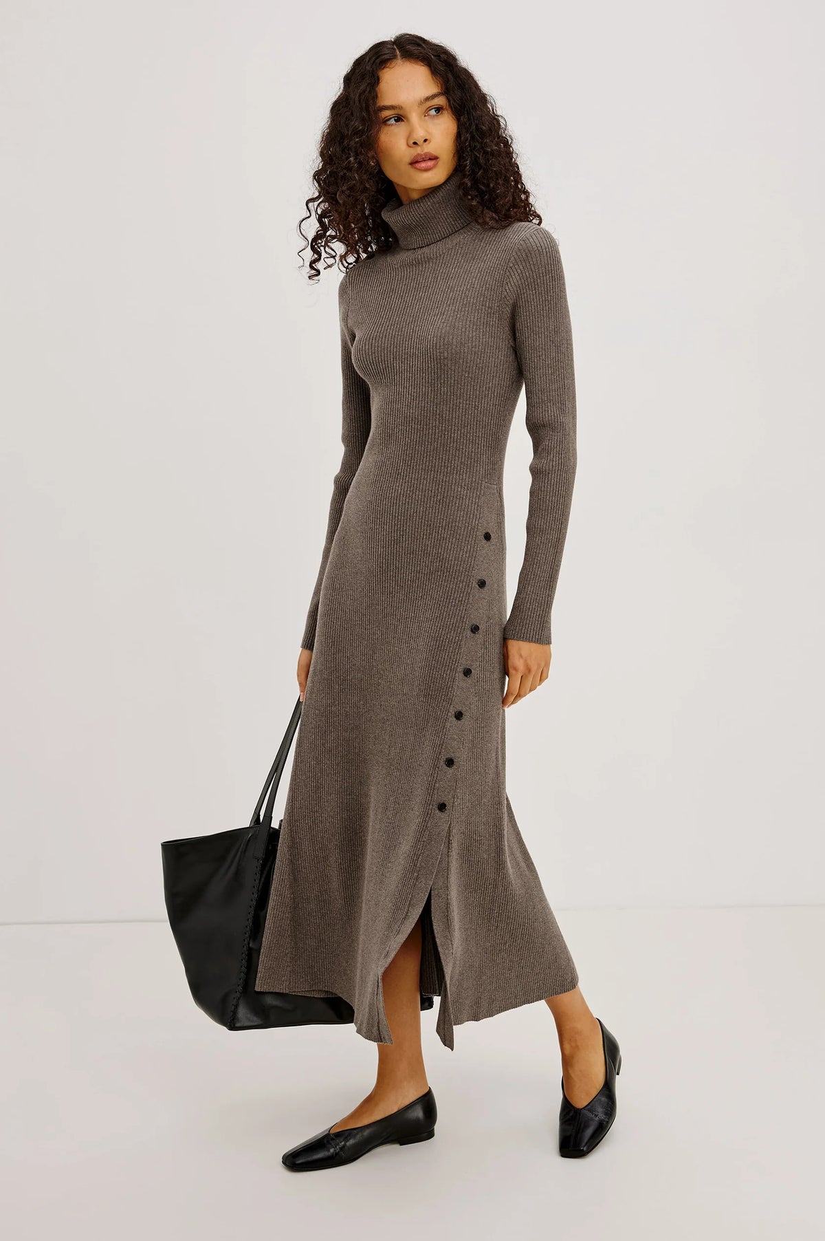 834c-393E-2228 Rails The Kat Dress