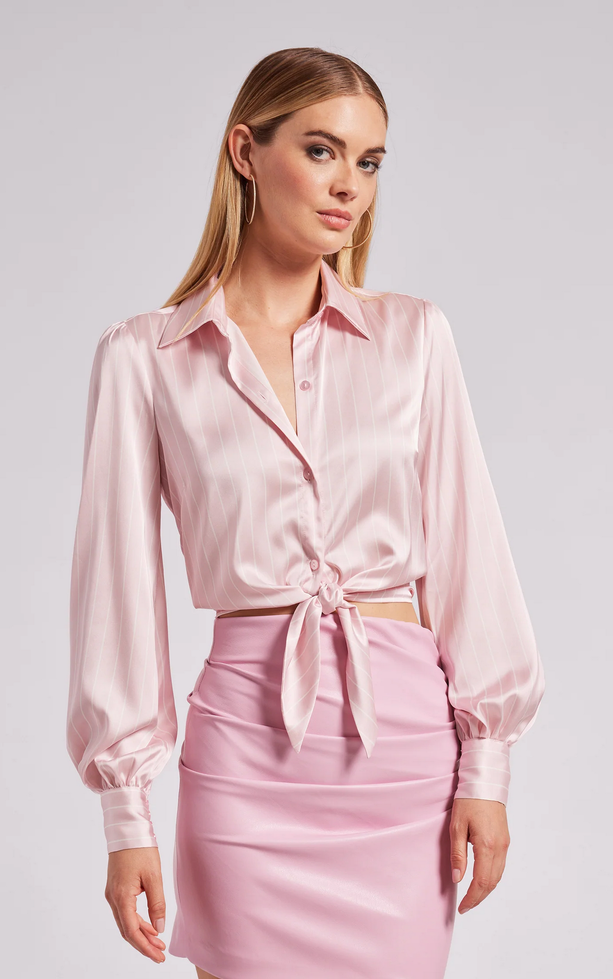 SP24129-1bs Generation Love Emory Pinstripe Balwh Tie Blouse