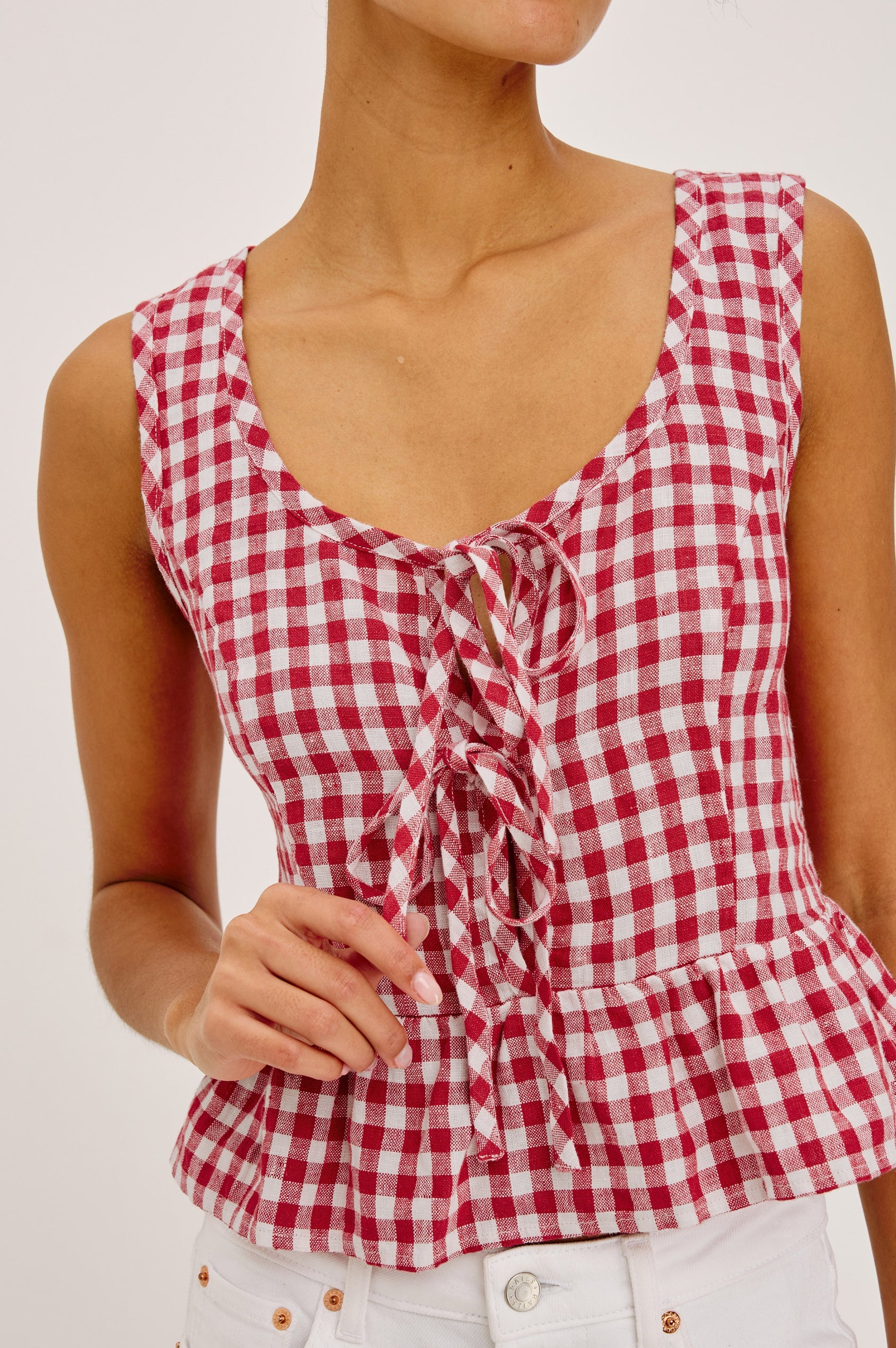 229-643d-8744 Rails The Jonah top