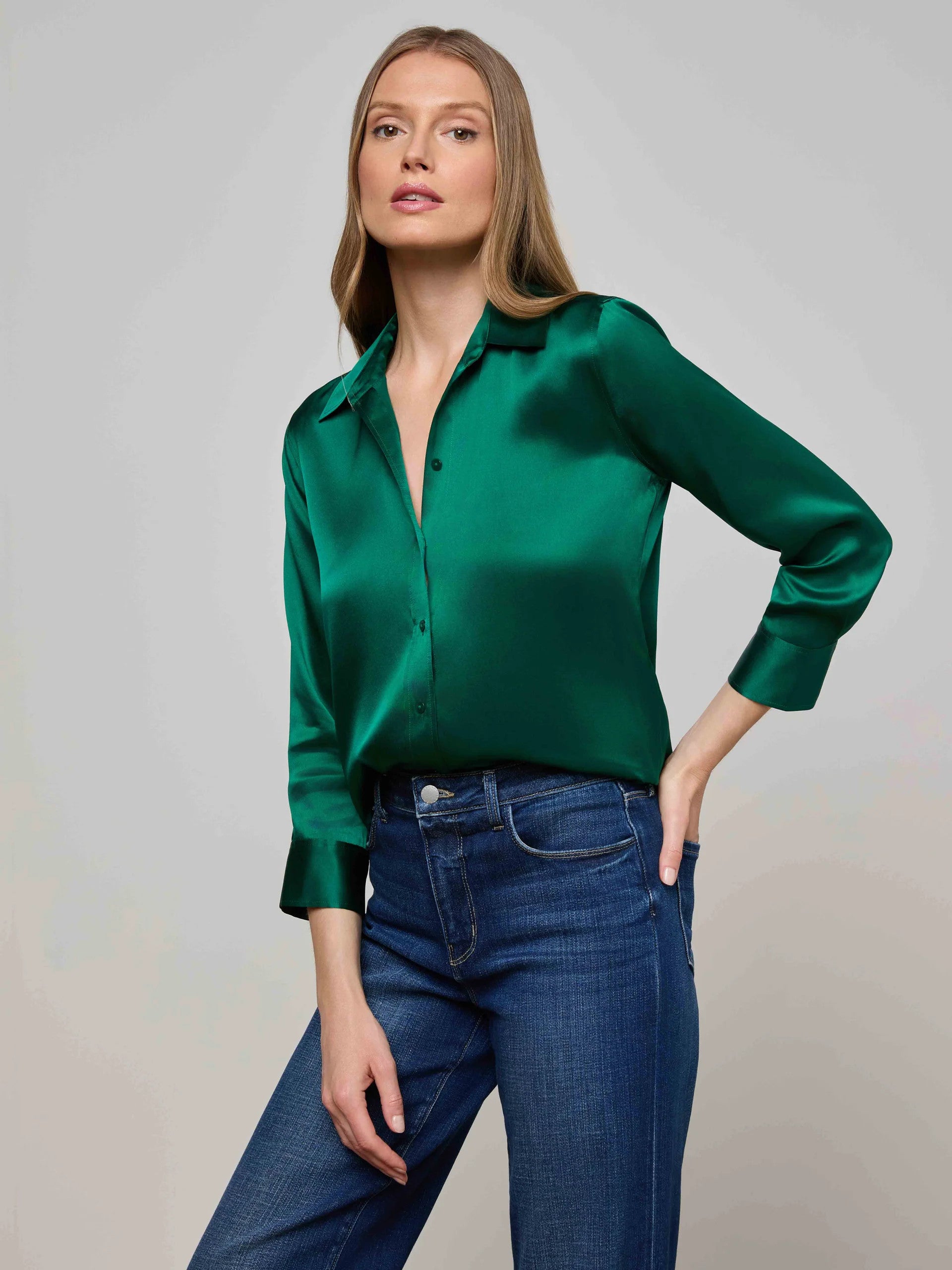 40126CLWbg L'AGENCE Dani SIlk Blouse