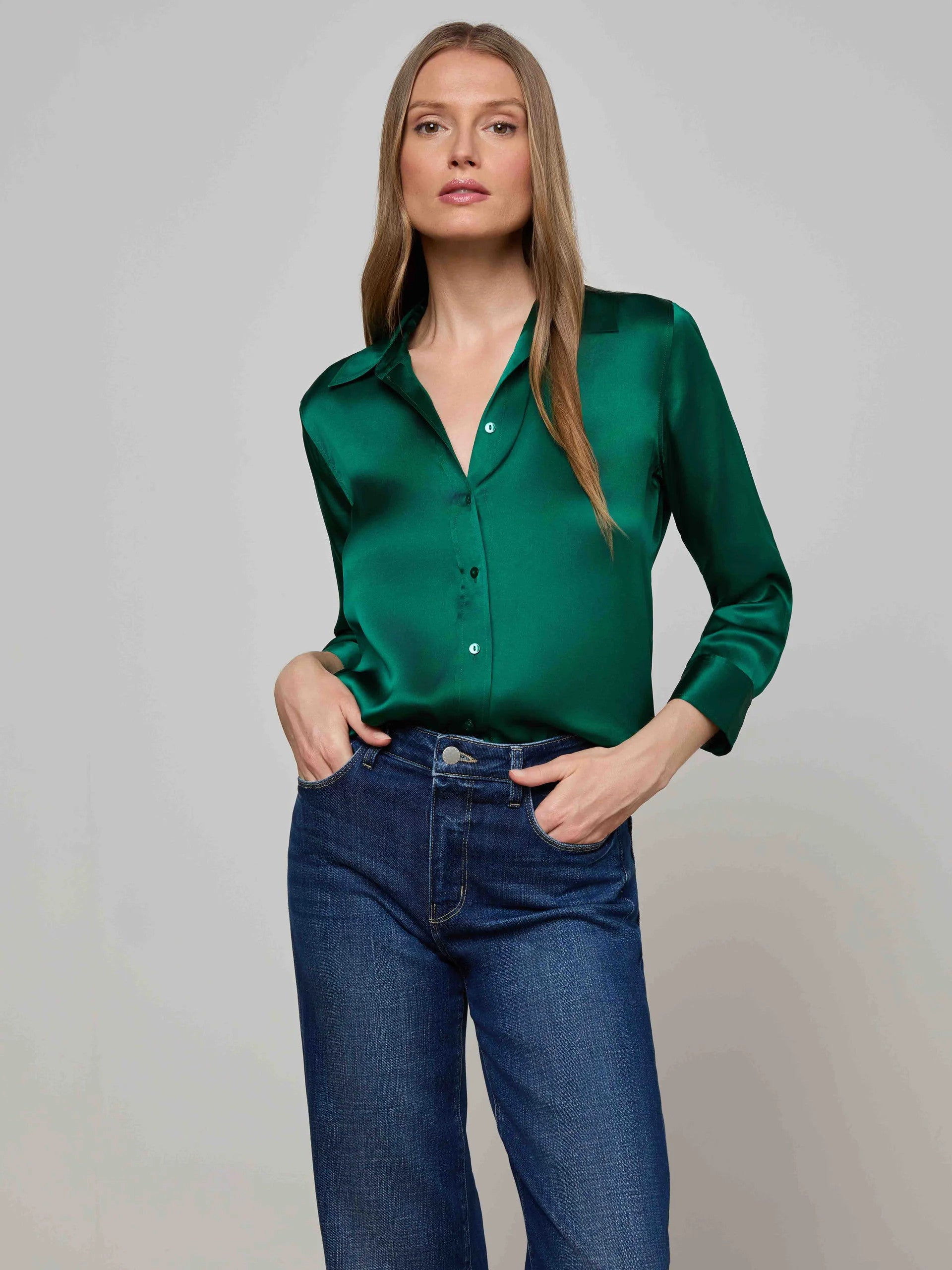 40126CLWbg L'AGENCE Dani SIlk Blouse