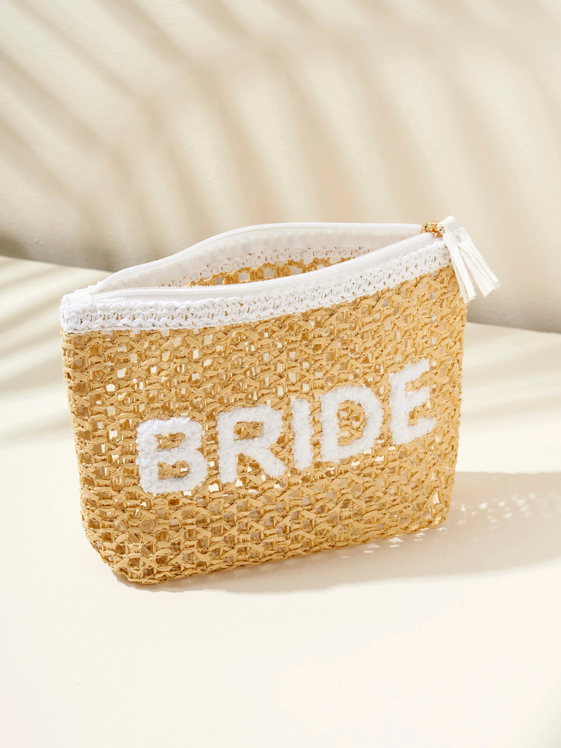 02-02-058SA Shiraleah Bride Straw Pouch