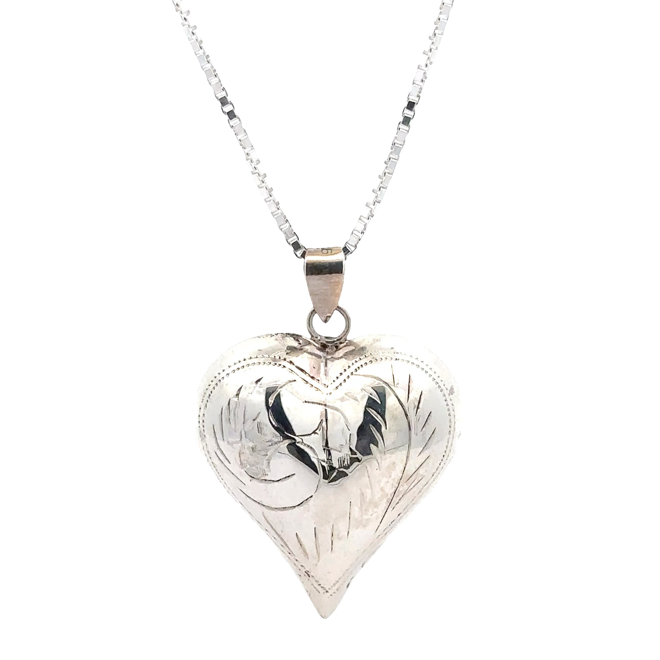 TP110-BX30-30  Italian Sterling silver hand engraved Large heart on 30" Box Chain
