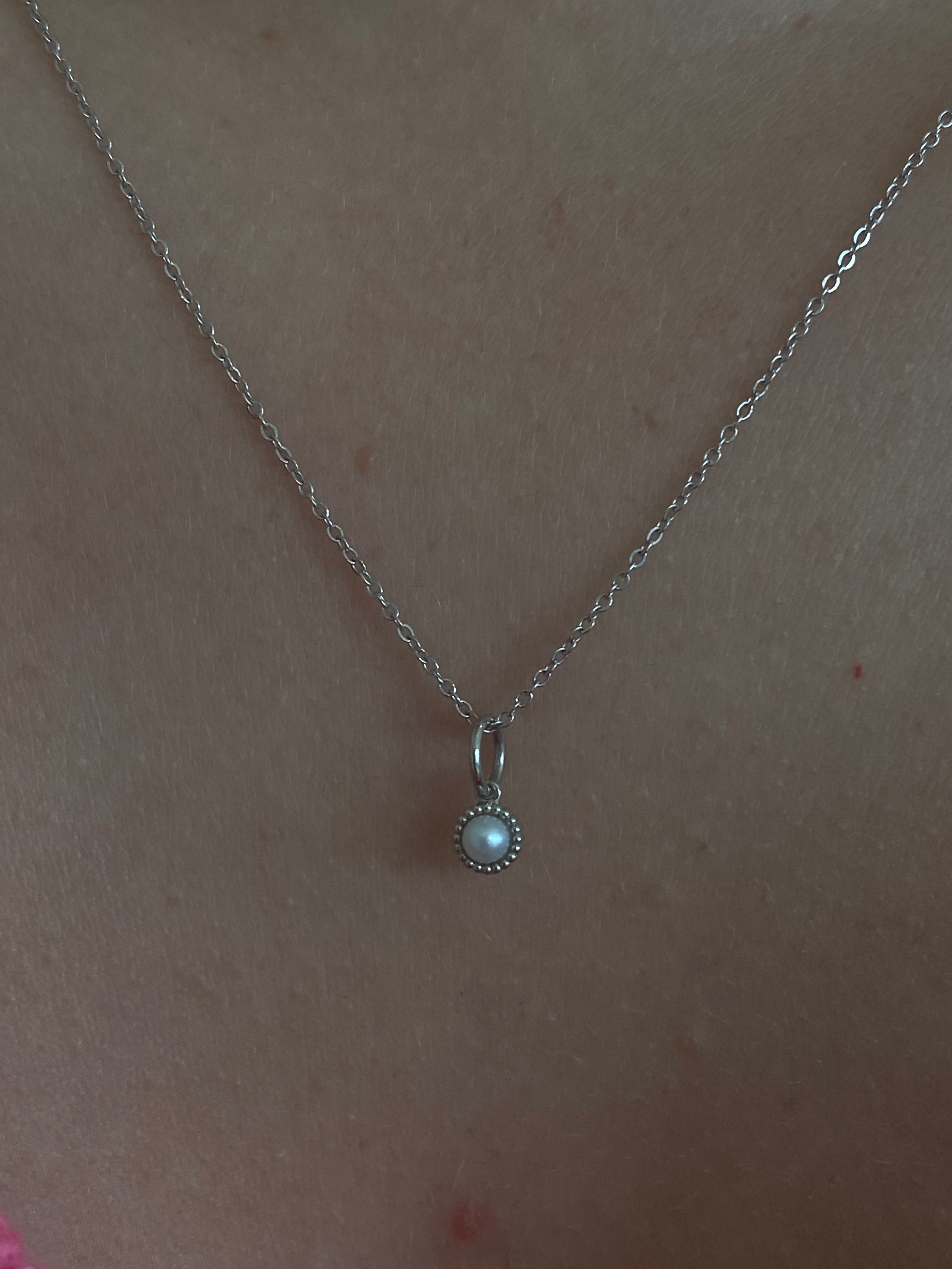 WD136 Pearl June Birthday - 14kt Pearl Pebble Charm