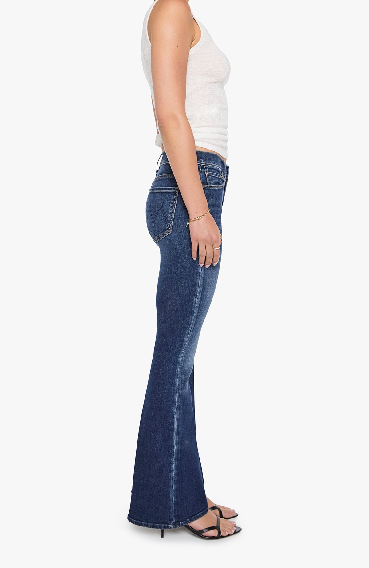 1585-104bp MOTHER The Weekender Denim
