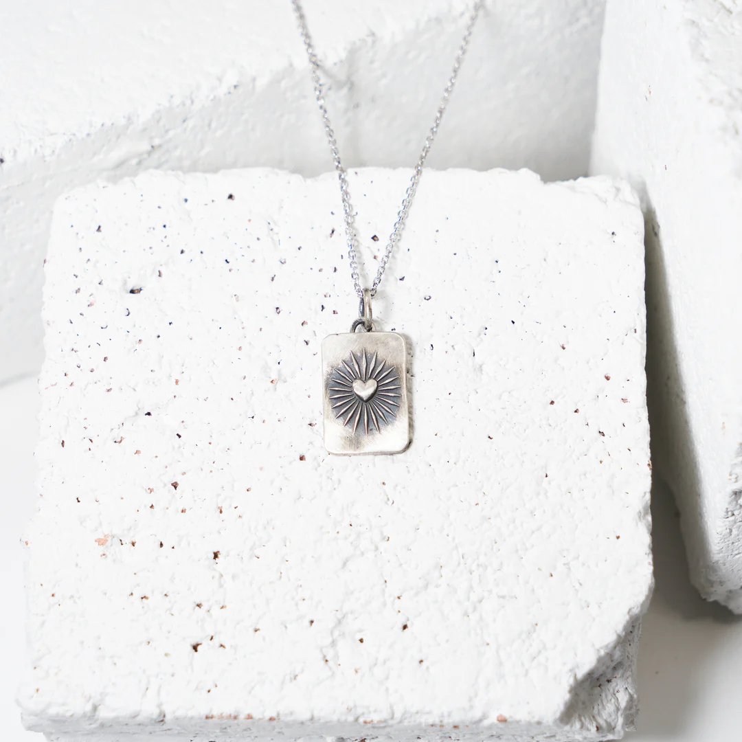 LG122 'Let your Light Shine' necklace on 18in chain