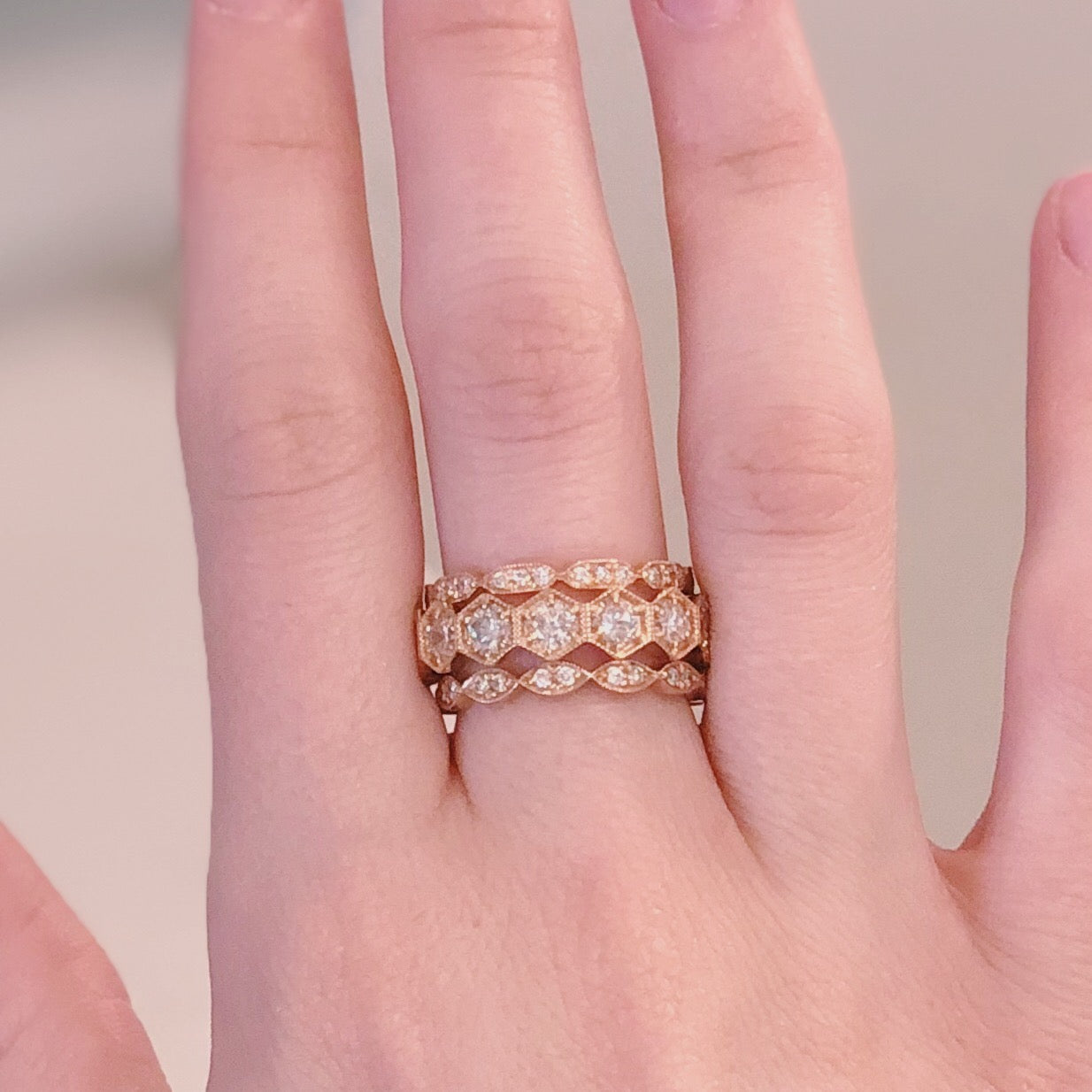 AD183 - The Elongated Hexagon Eternity band