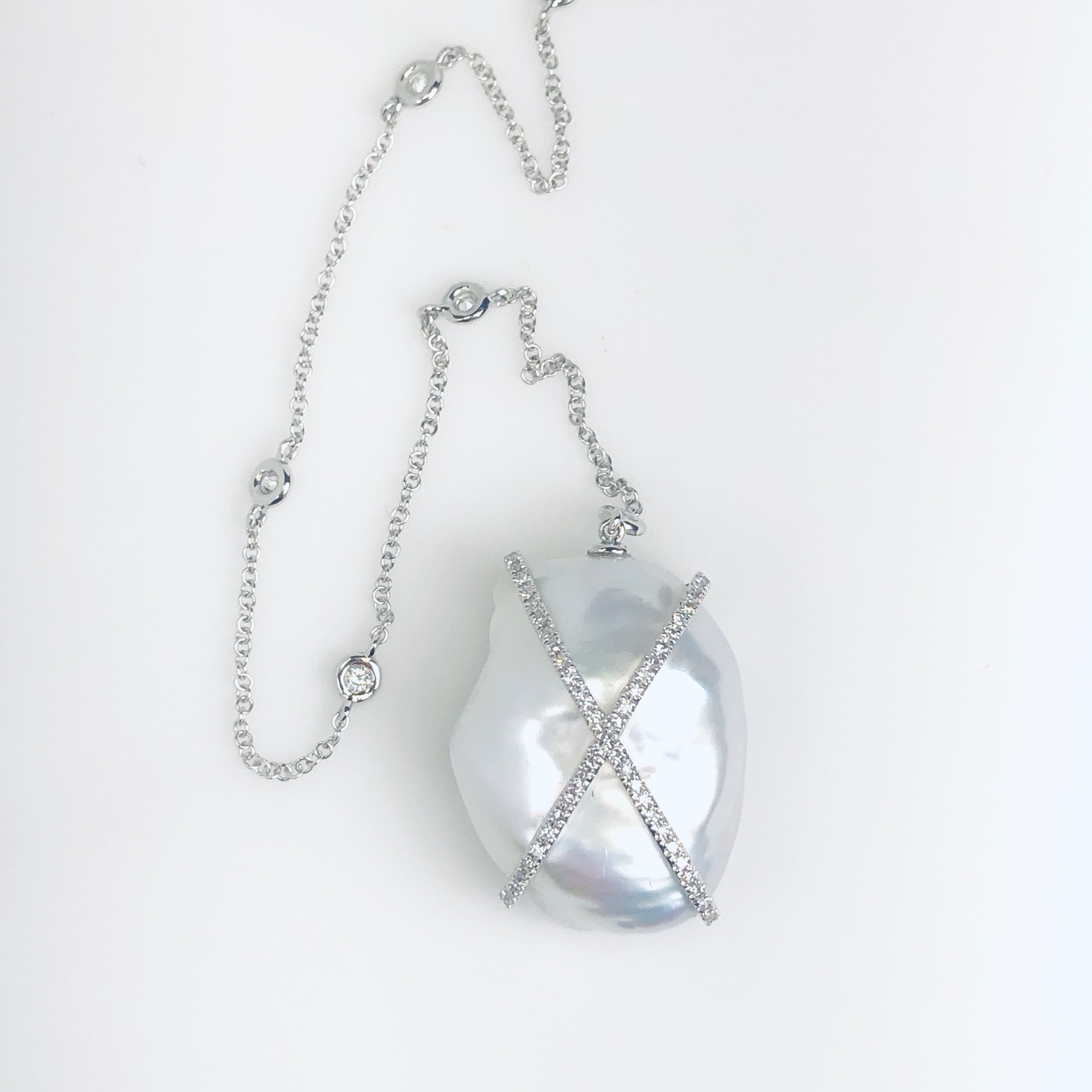 WD481, 14kt gold, .49ct diamond and pearl lariat necklace